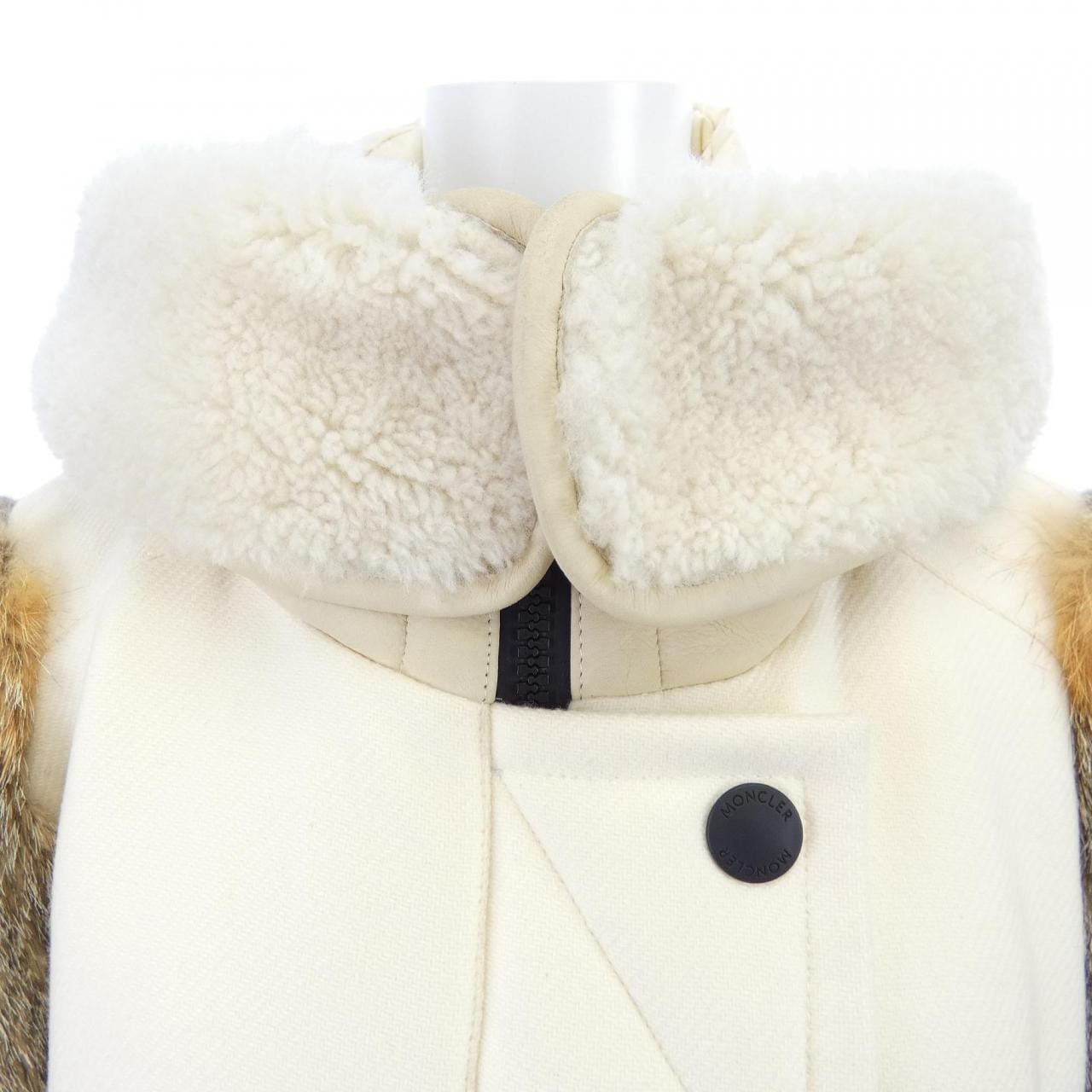 モンクレールグルノーブル MONCLER GRENOBLE MORBIHAN ダウンジャケット