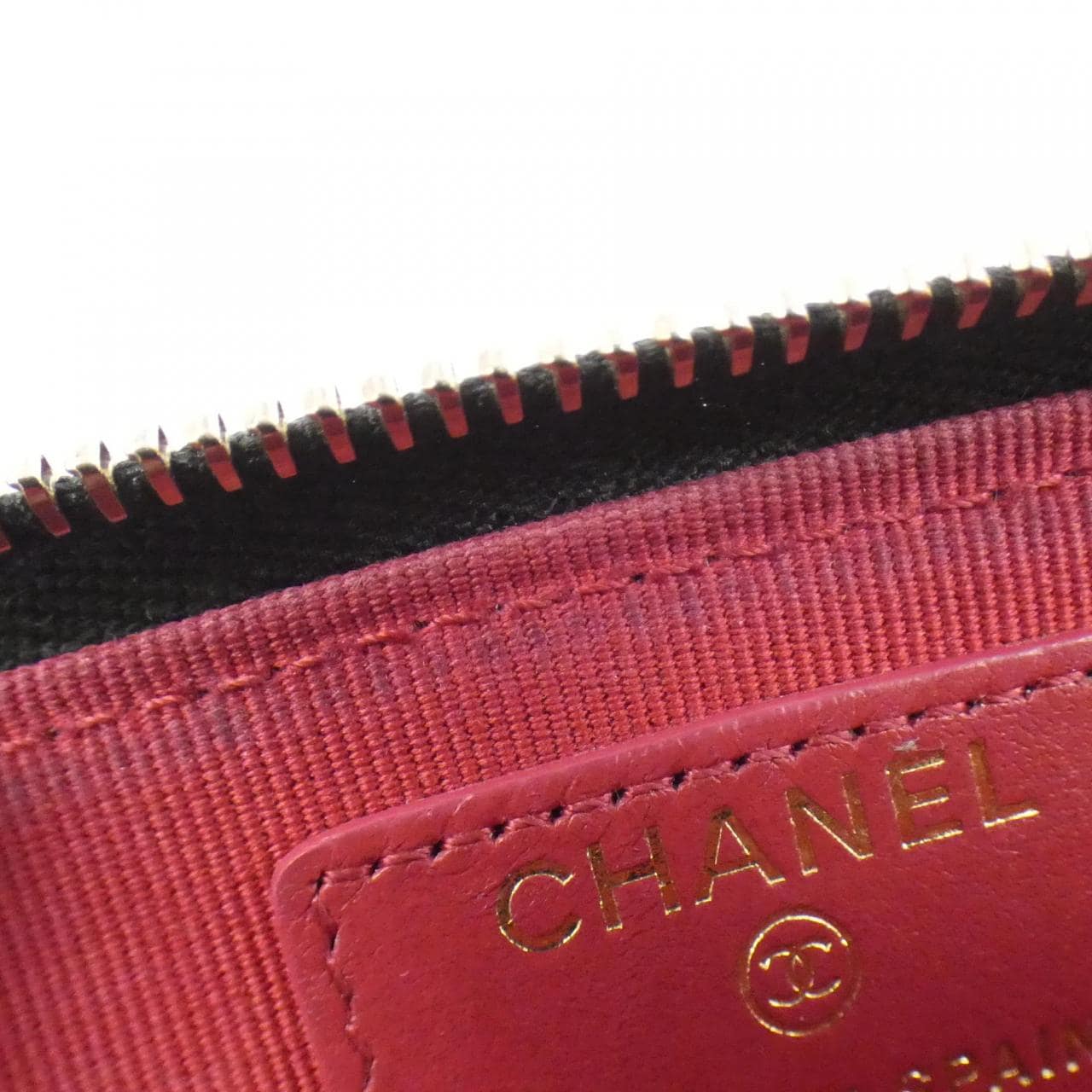 CHANEL CHANEL 19 line AP2701 INCASE