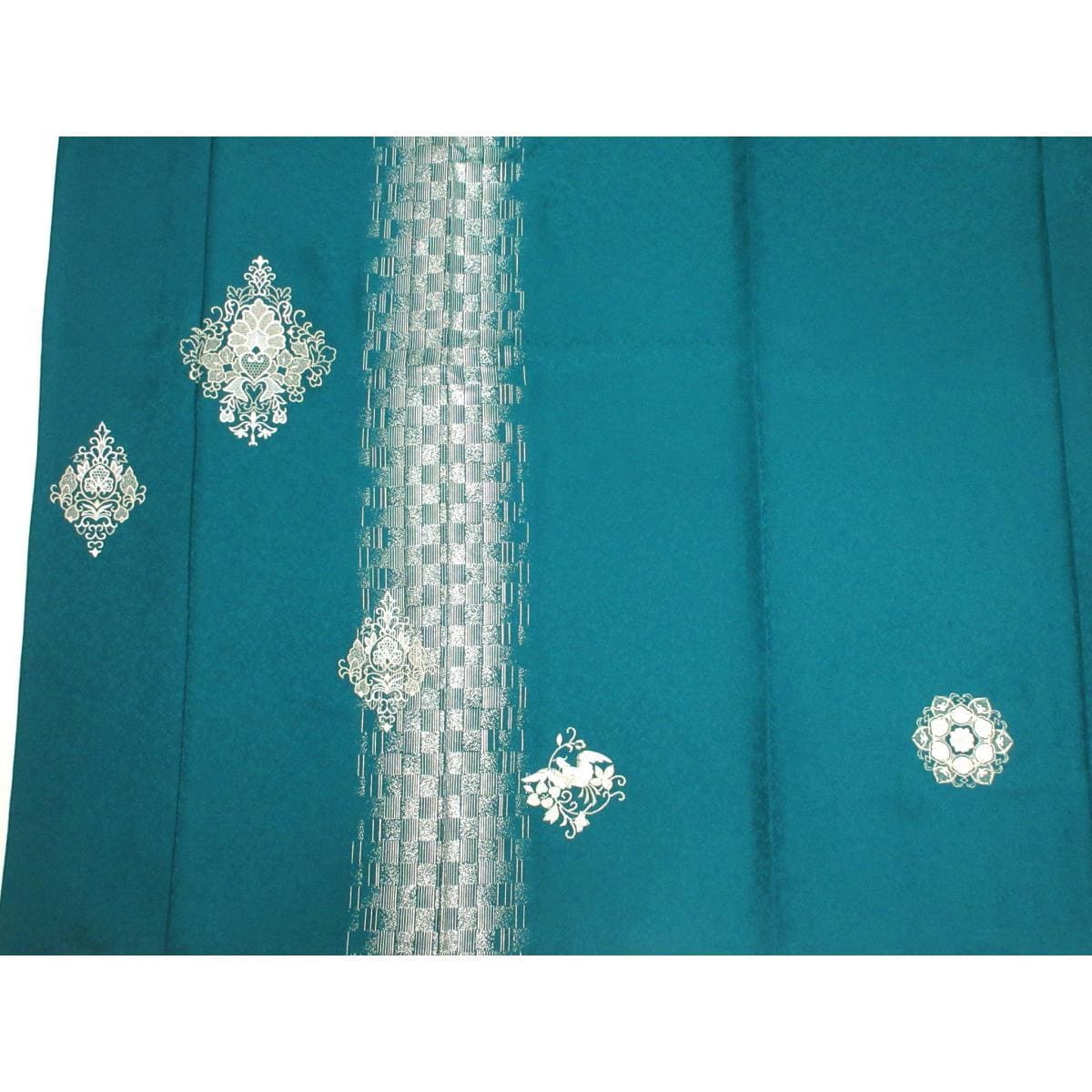 【未使用品】単衣　訪問着　銀彩加工　刺繍入り