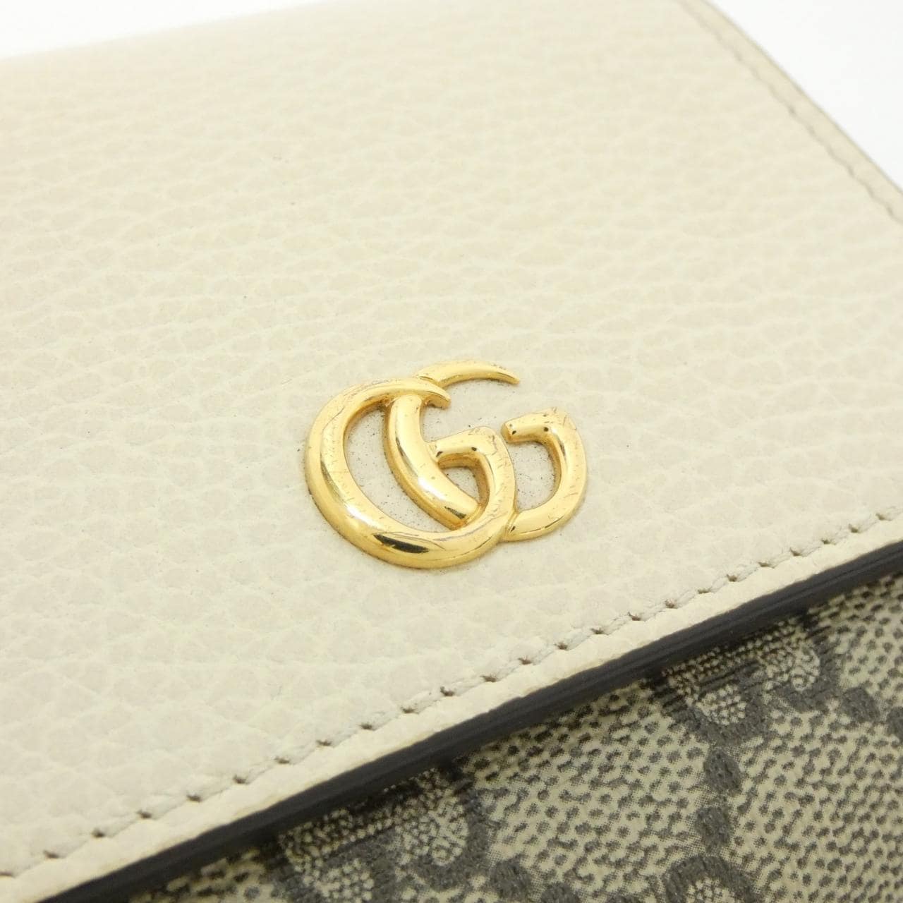 グッチ GG MARMONT 598587 17WAG 財布