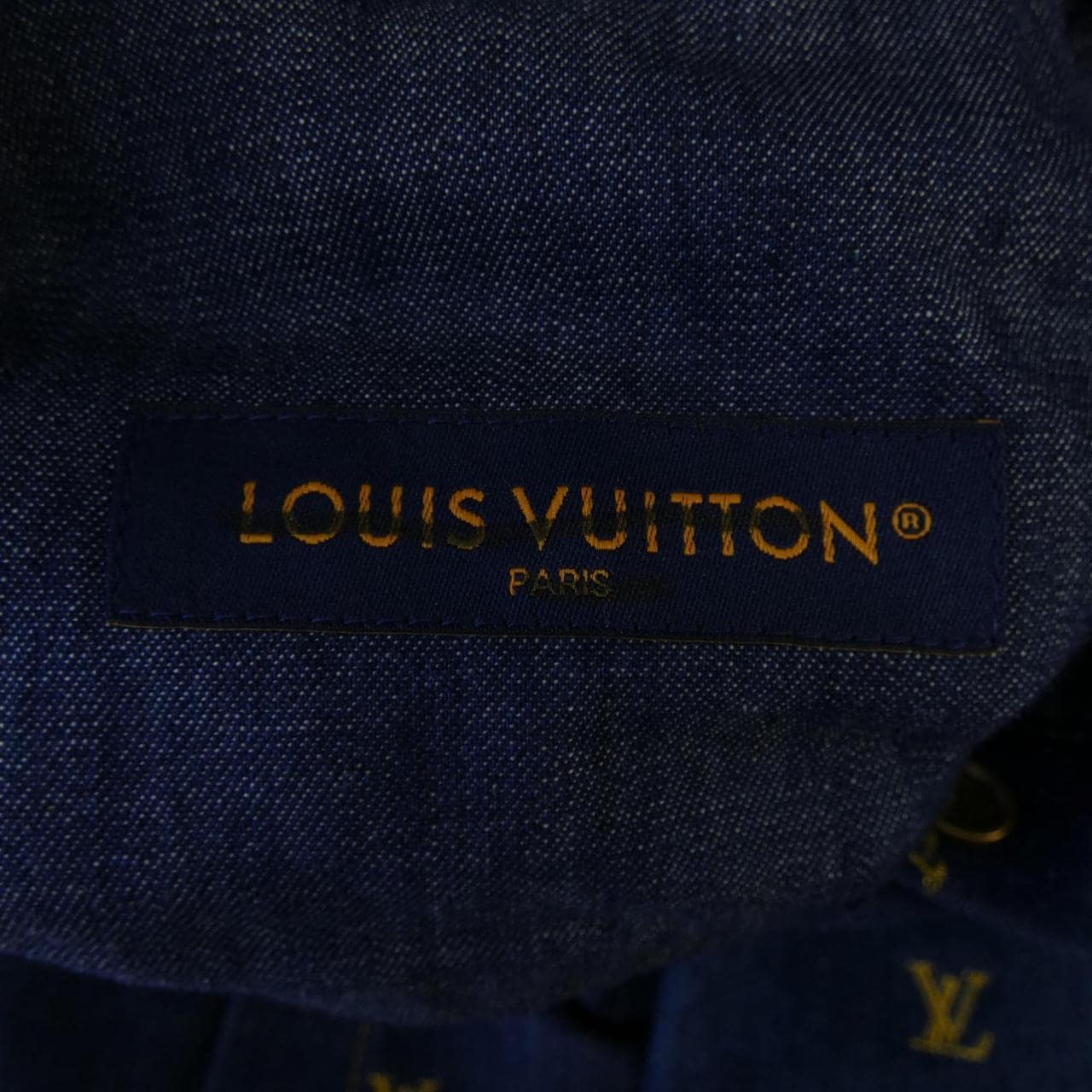 ルイヴィトン LOUIS VUITTON エンブロイダードシグネチャーショートスリーブデニムシャツ HQS90WJX1 S／Sシャツ