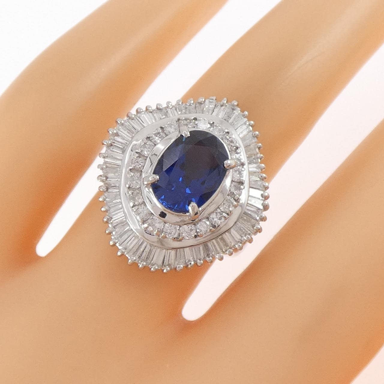 PT900 サファイヤ リング 2.25CT