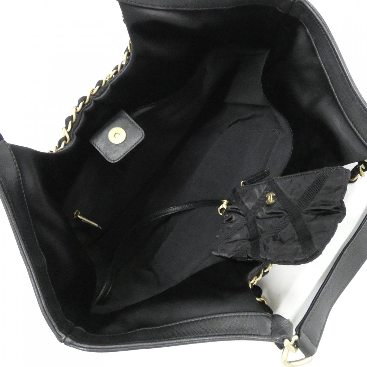 シャネル バッグ