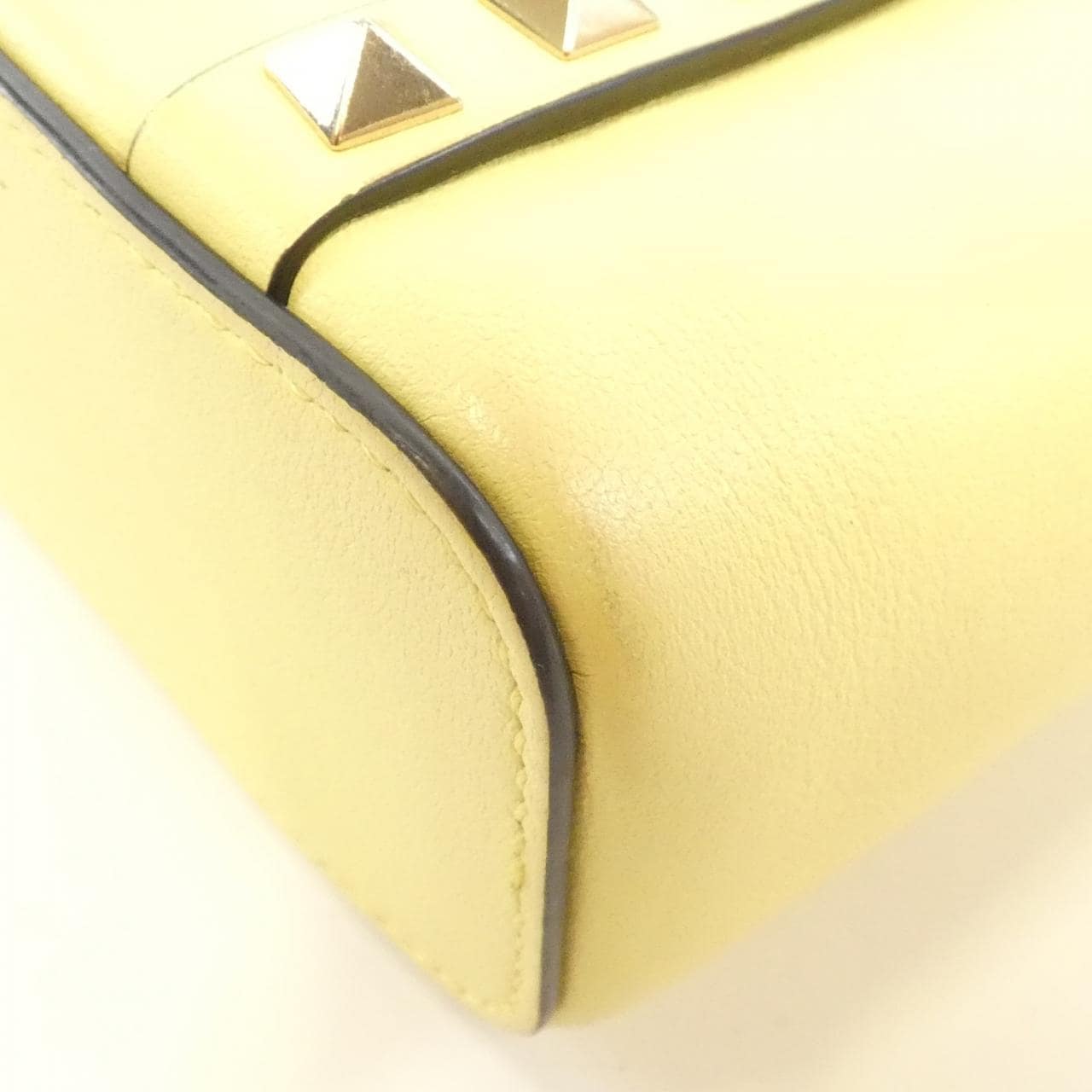 ヴァレンティノガラヴァーニ XW0P0X90BOL バッグ