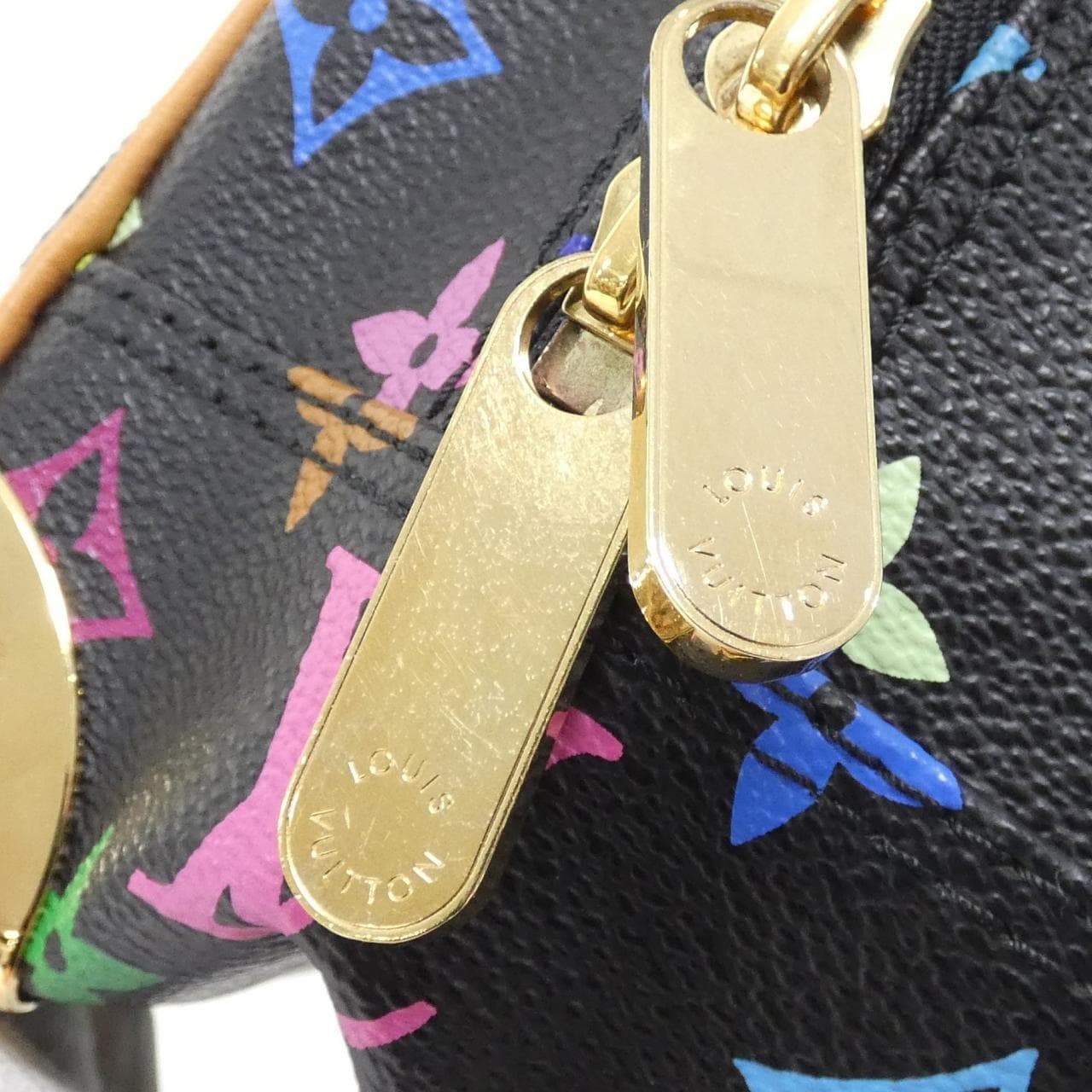 ルイヴィトン マルチカラー トゥルーヴィル M92662 バッグ