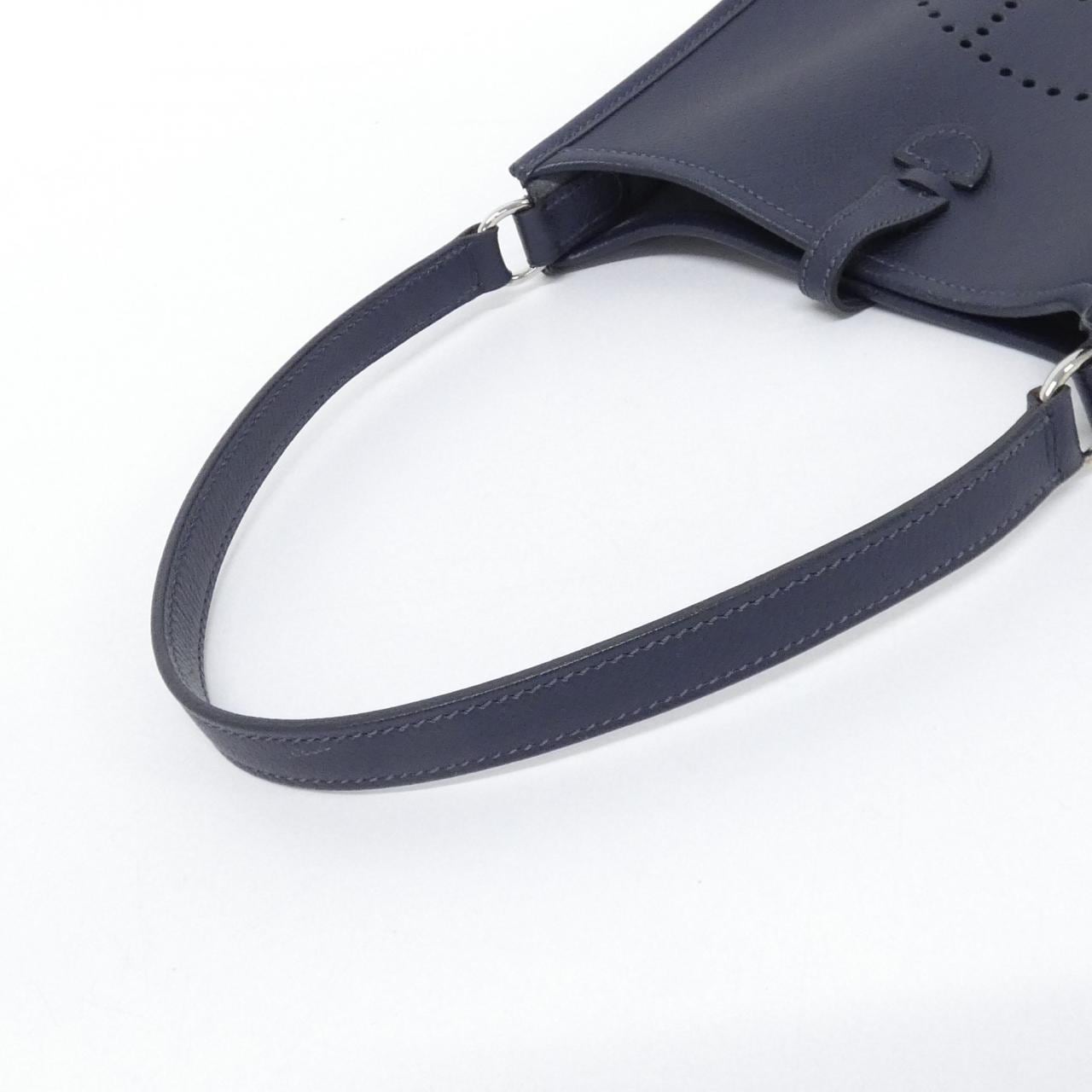 【ヴィンテージ】エルメス エヴリン 16cm 044560CK ショルダーバッグ
