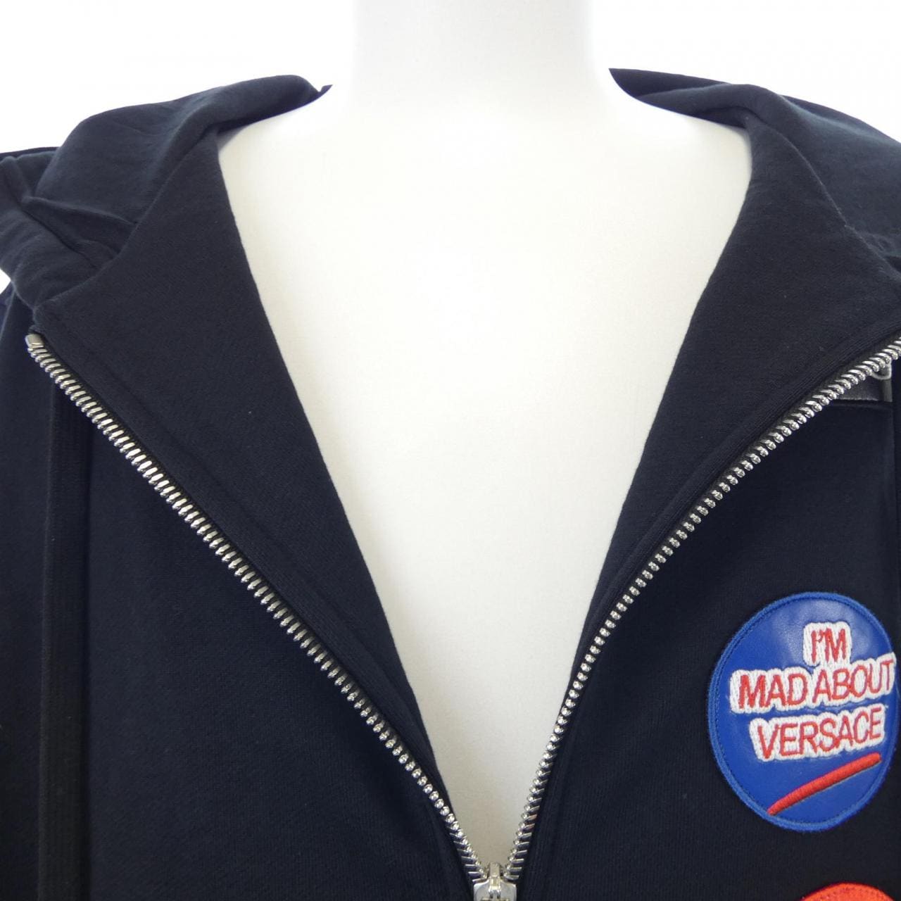 ヴェルサーチェ VERSACE A85833 パーカー