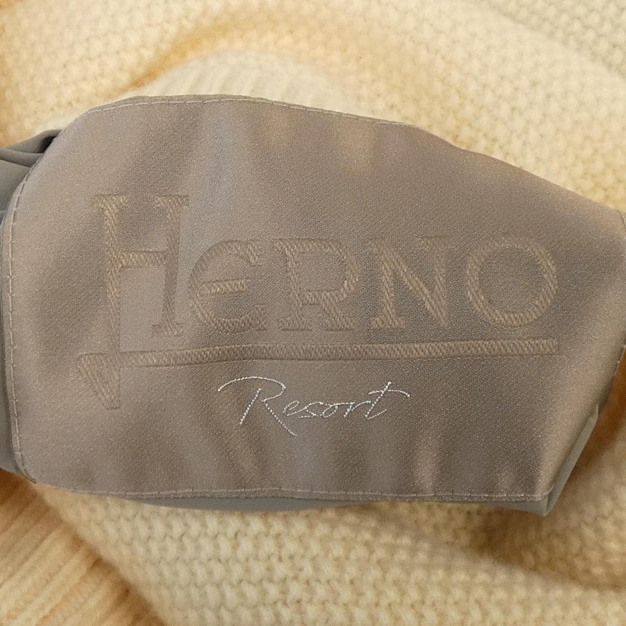 ヘルノ Herno MC00007UR ベスト