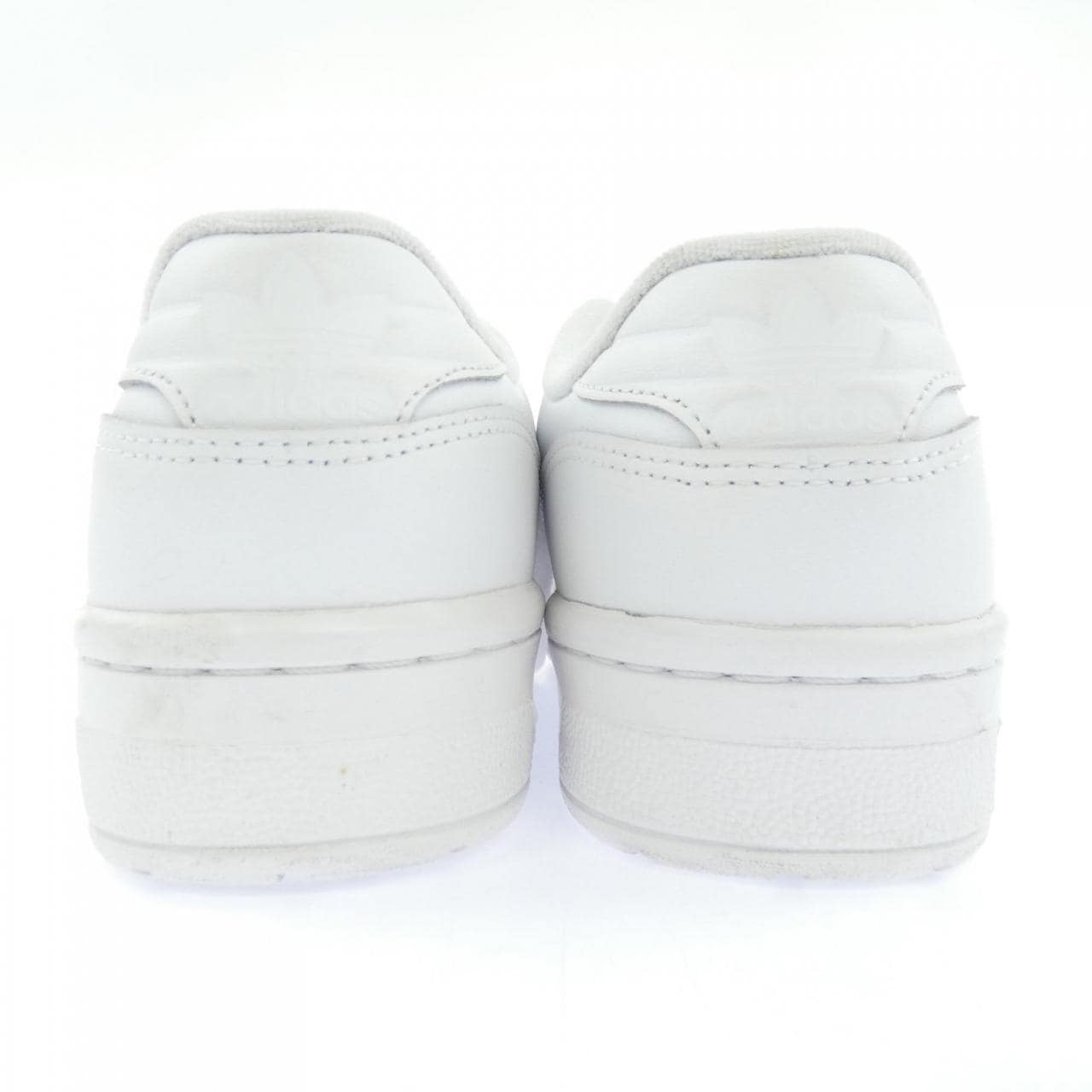 アディダス ADIDAS GX2272 スニーカー