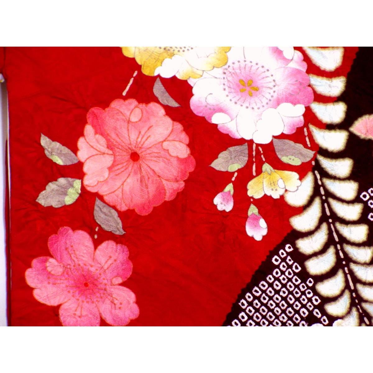 振袖　友禅金彩加工　刺繍入り絞り加工