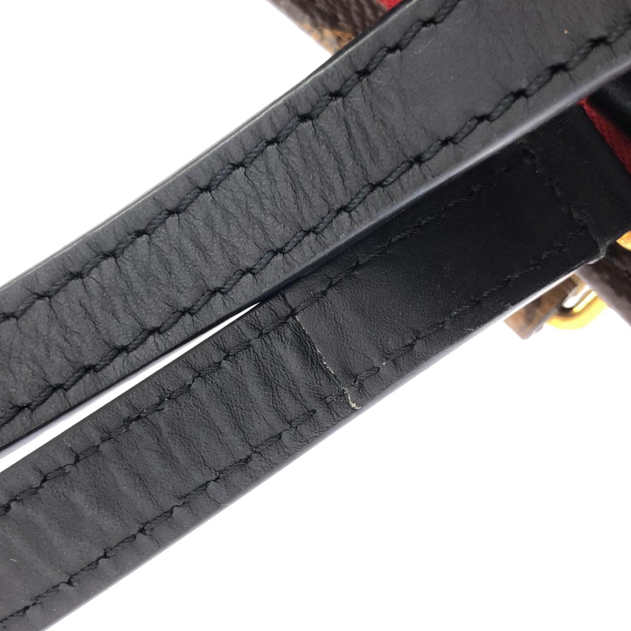 ルイヴィトン モノグラム ジャイアント オンザゴー MM M45321 バッグ