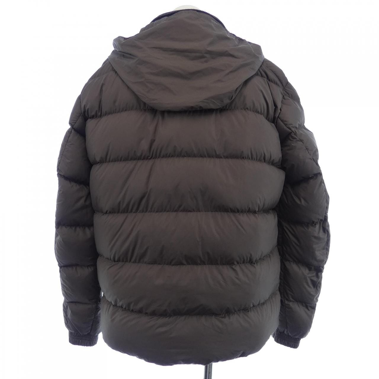 モンクレール MONCLER SOLAYAN ダウンジャケット
