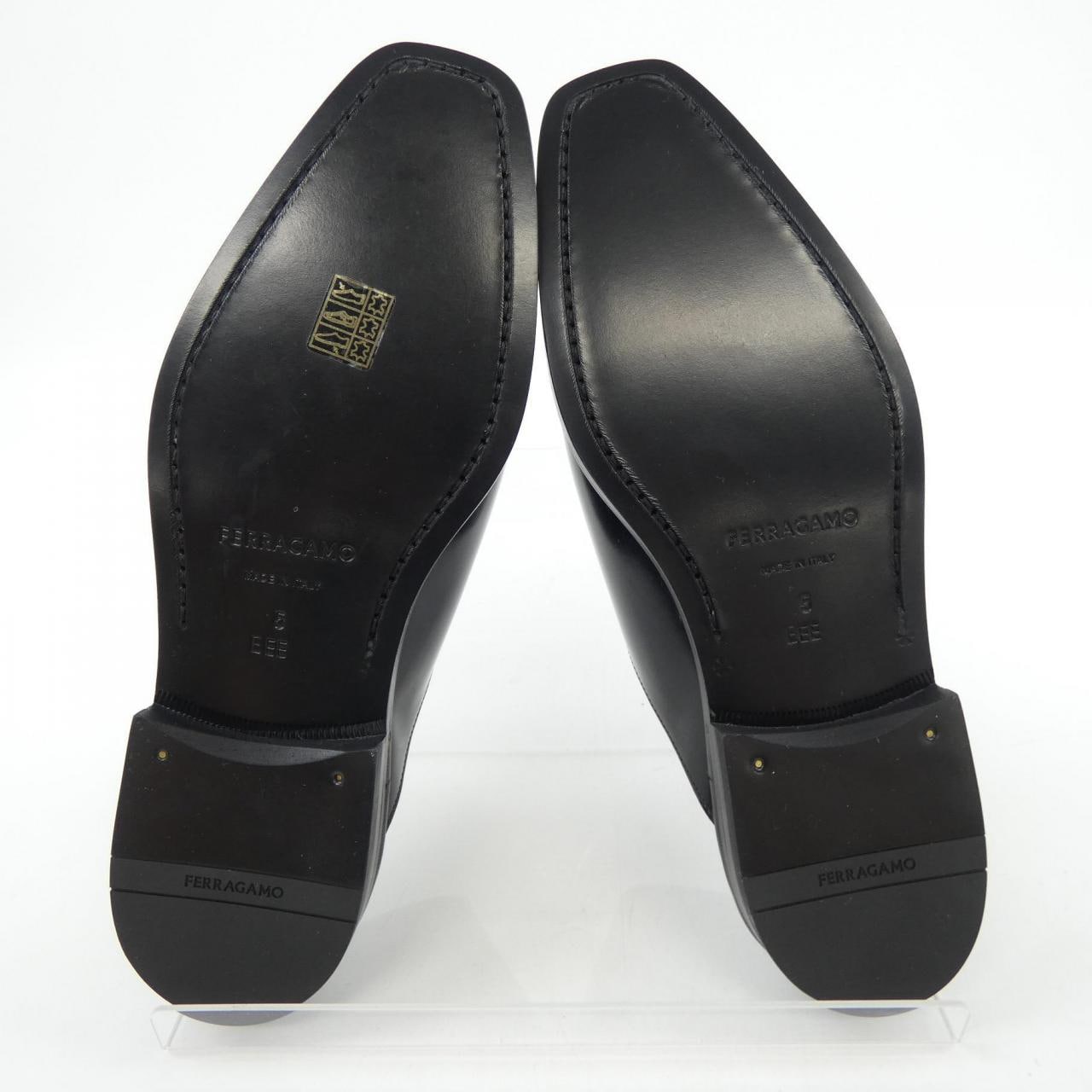 フェラガモ FERRAGAMO サンダル