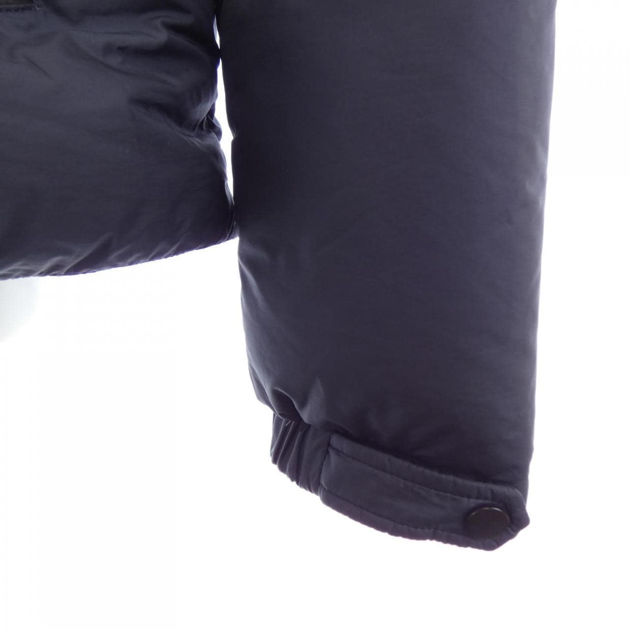 モンクレール MONCLER BESBRE ダウンジャケット