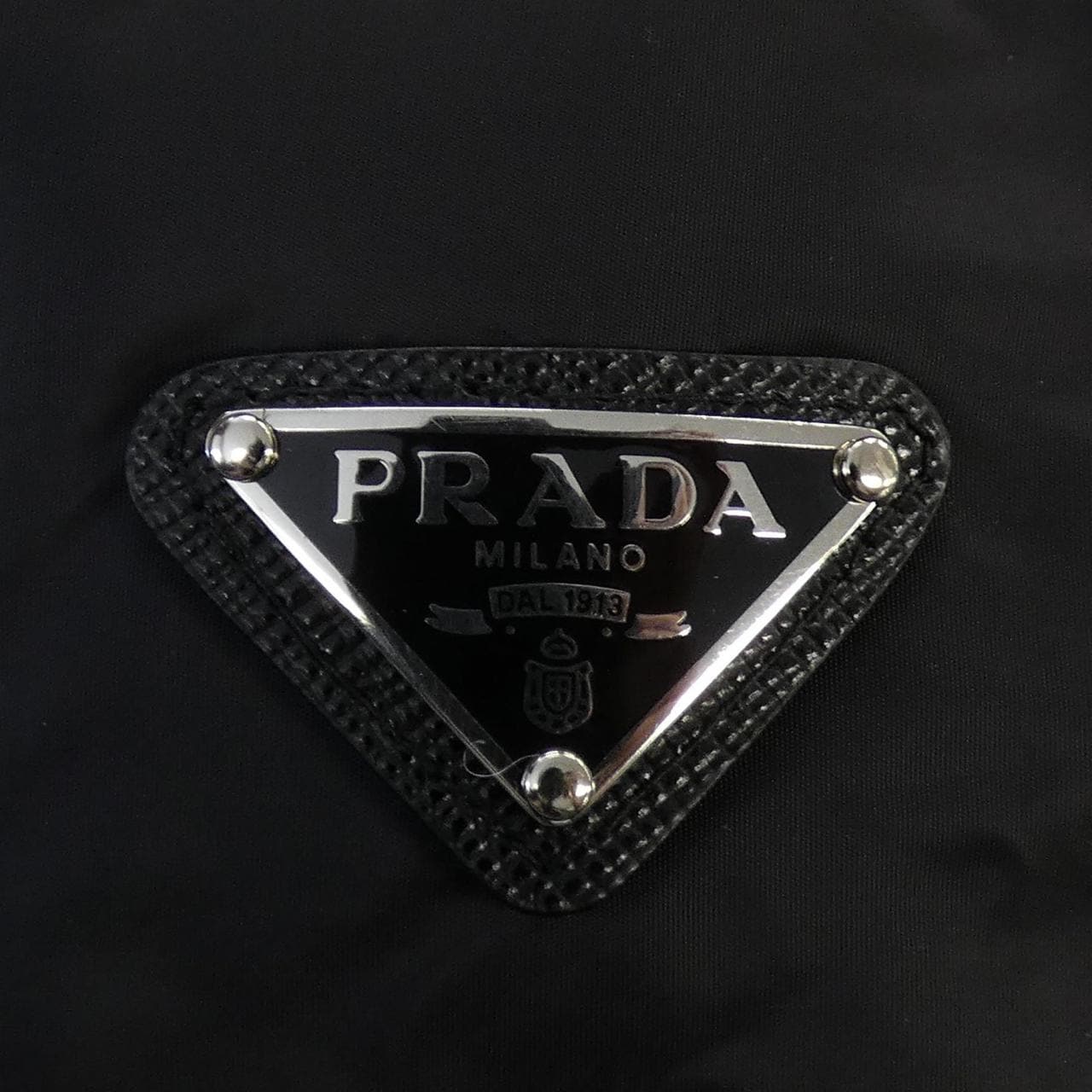 プラダ PRADA 290696 S152 Q04 ダウンコート