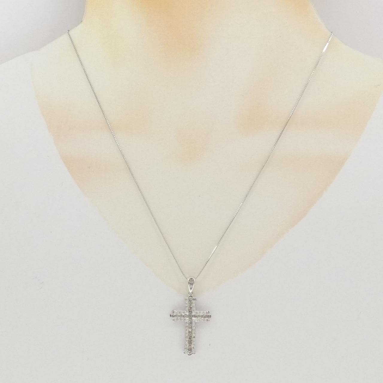 K18WG クロス ダイヤモンド ネックレス 0.76CT