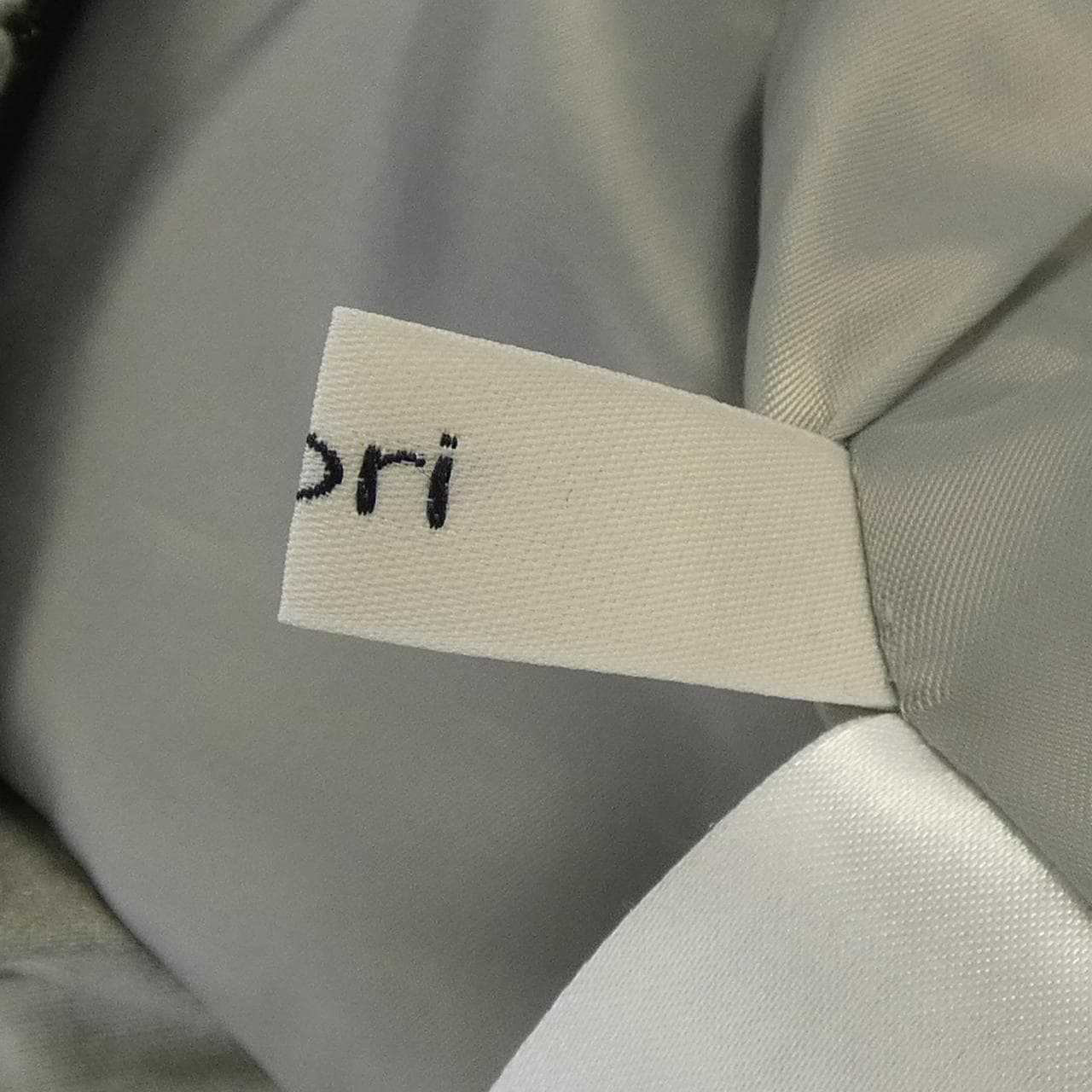 ヨリ yori パンツ