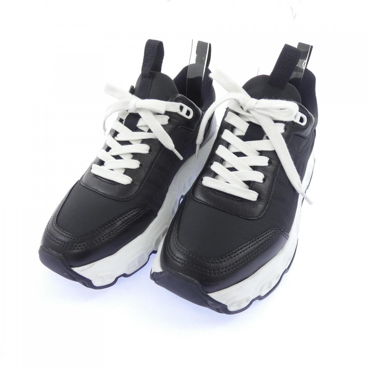 エルメス HERMES インパルス シェーヌダンクル 261020Z スニーカー