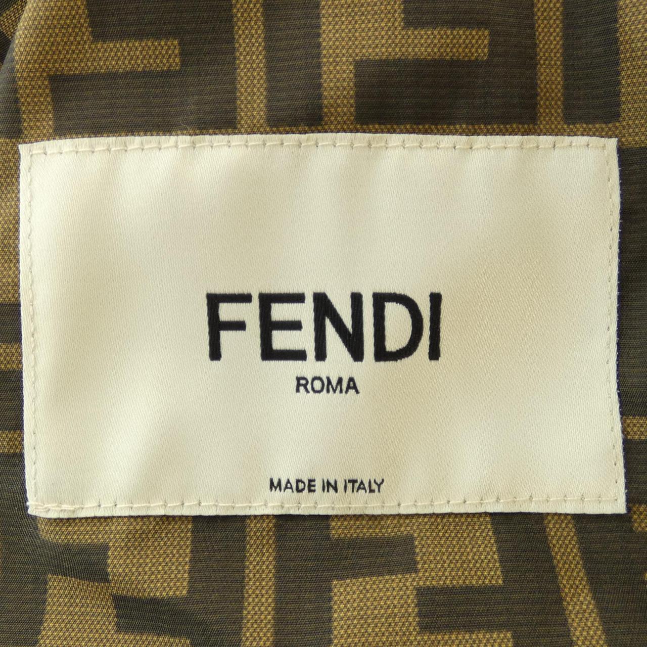 フェンディ FENDI ダウンジャケット
