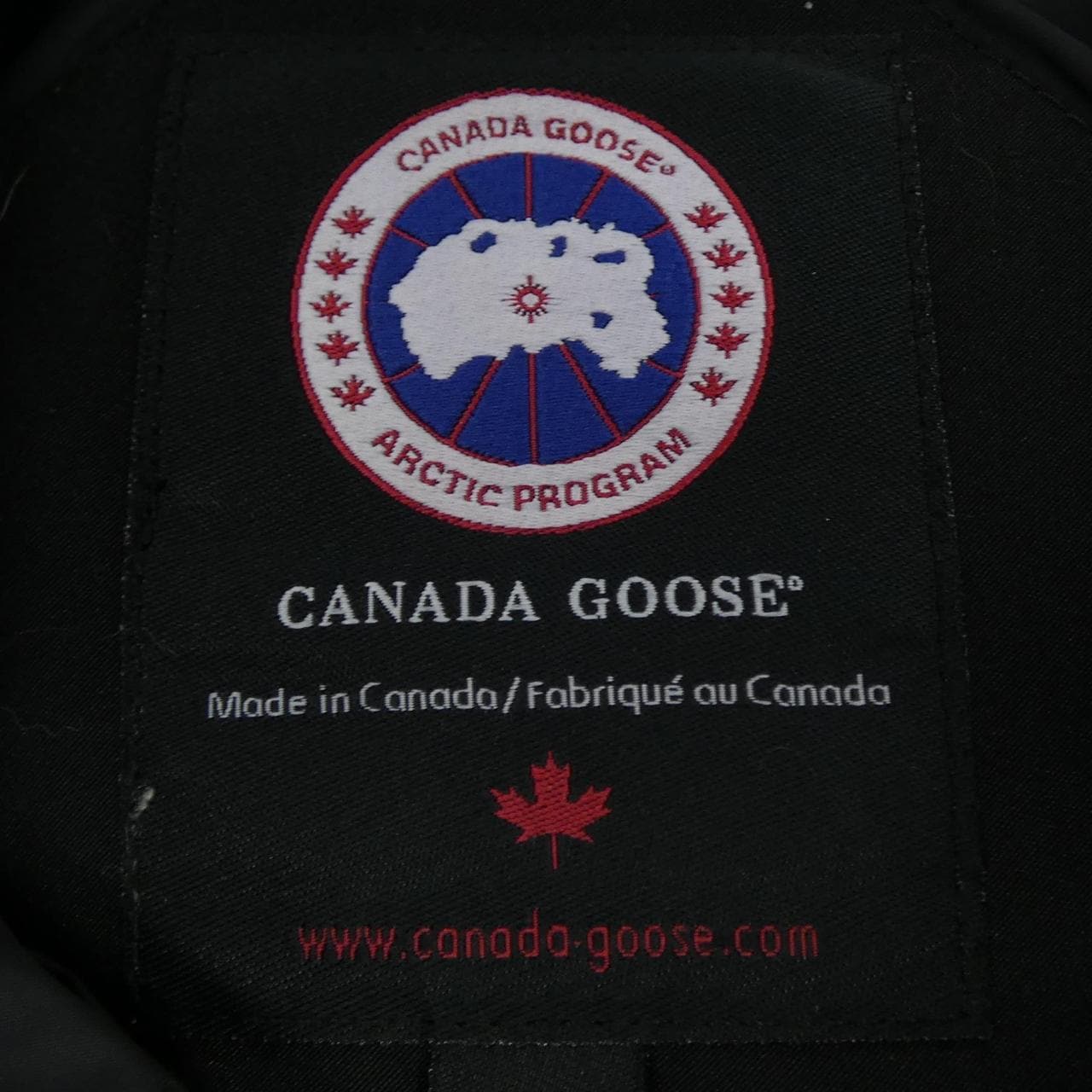Canada Goose CANADA GOOSE 2302JL MACKENZIE Down Coat