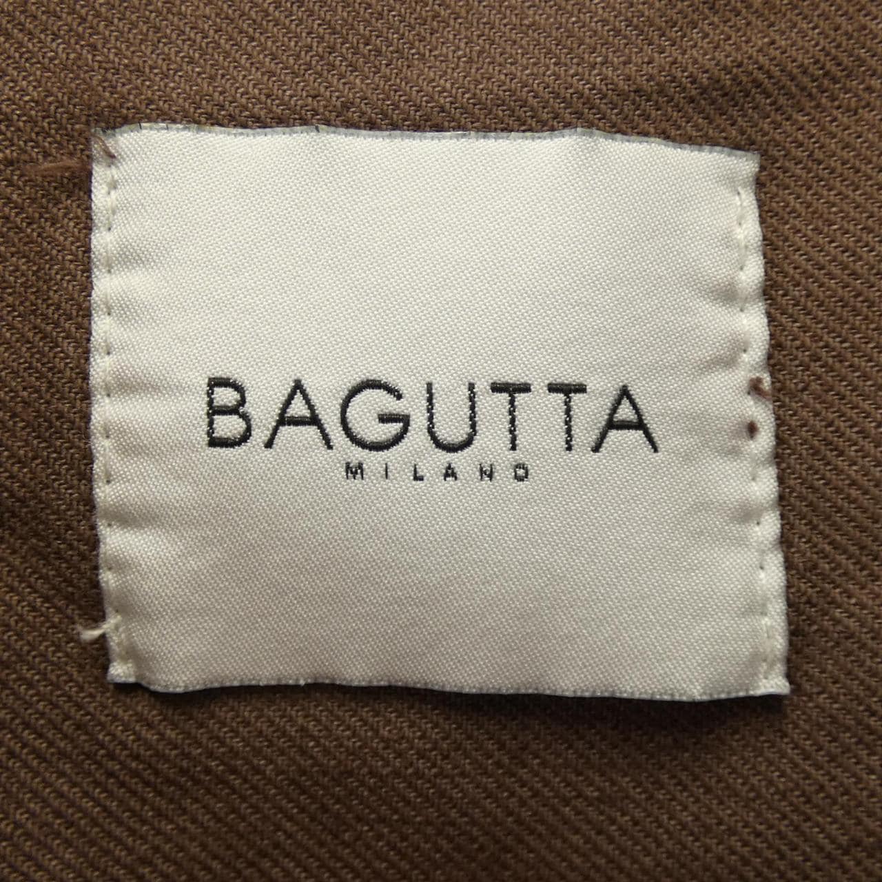 バグッタ BAGUTTA ジャケット