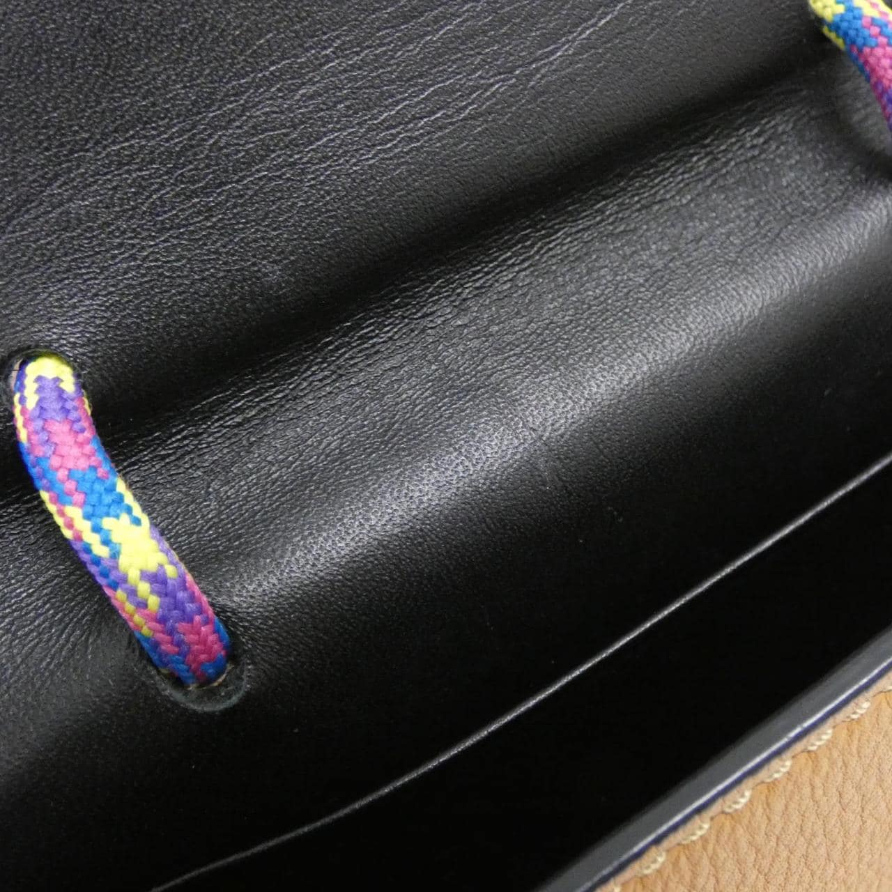 ロエベ ネックポケット 101 30AB66 ショルダーバッグ