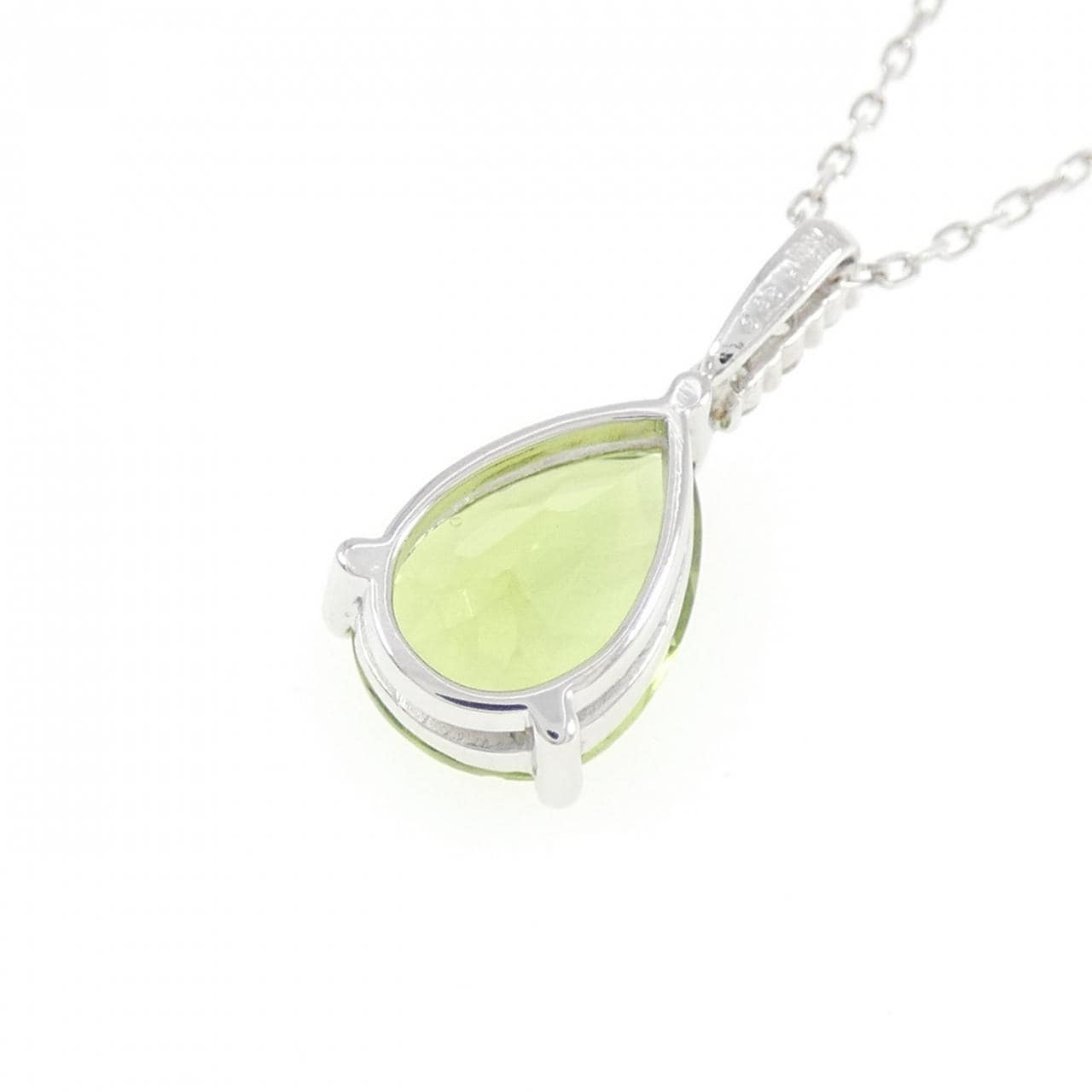 K18WG ペリドット ネックレス 2.66CT
