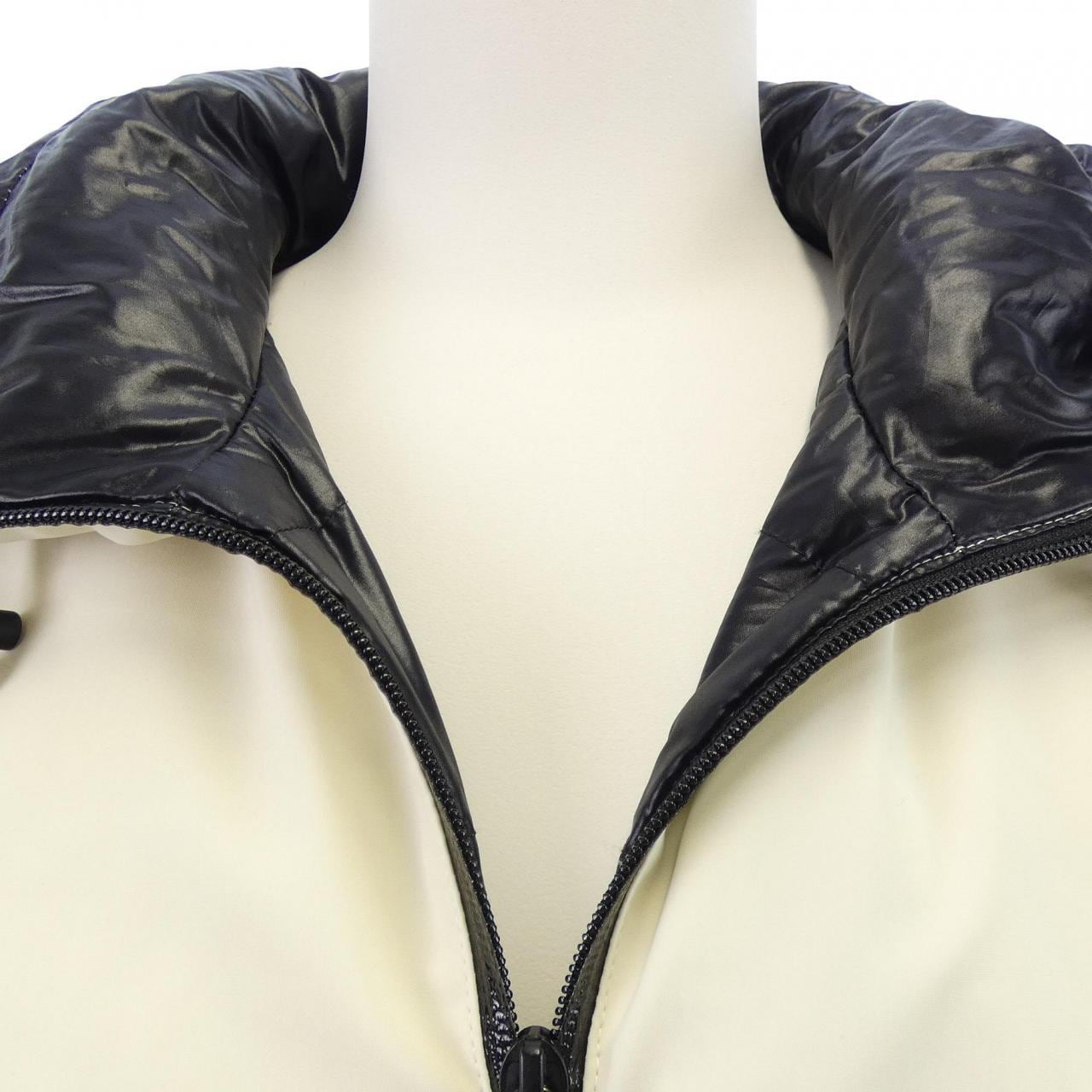 モンクレール MONCLER 539DK DUPORT ダウンジャケット