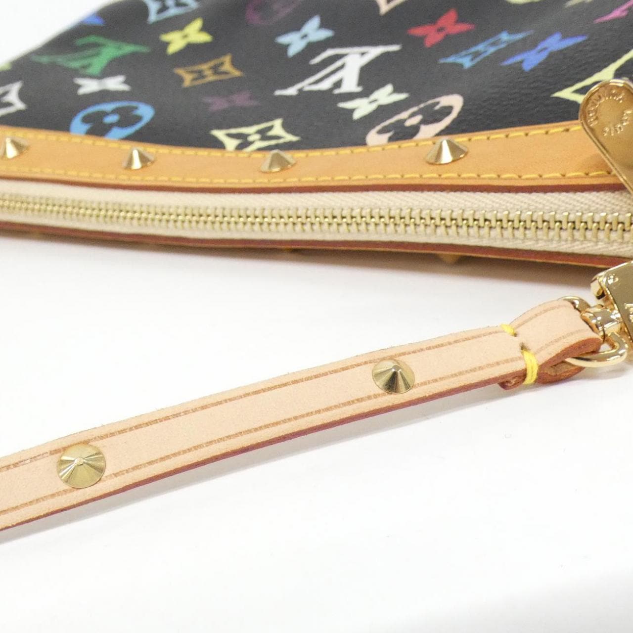 LOUIS VUITTON多色 Pochette 配件 M92648 配件袋