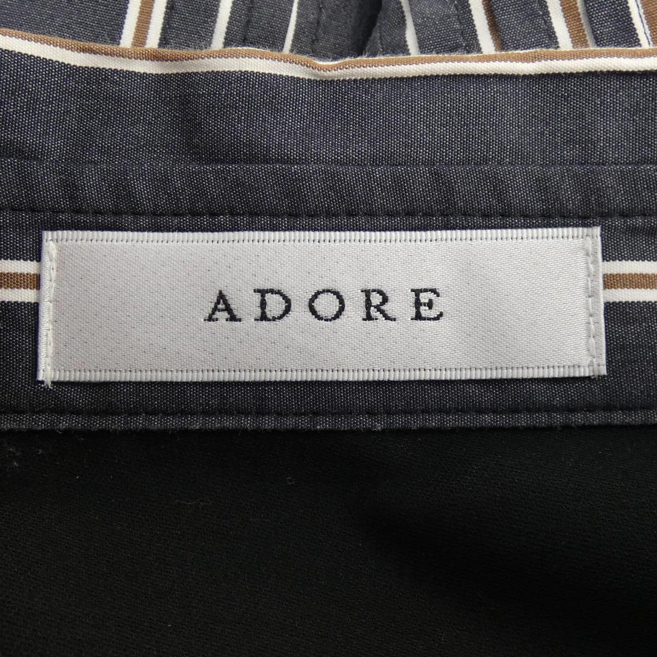 アドーア ADORE S／Sシャツ