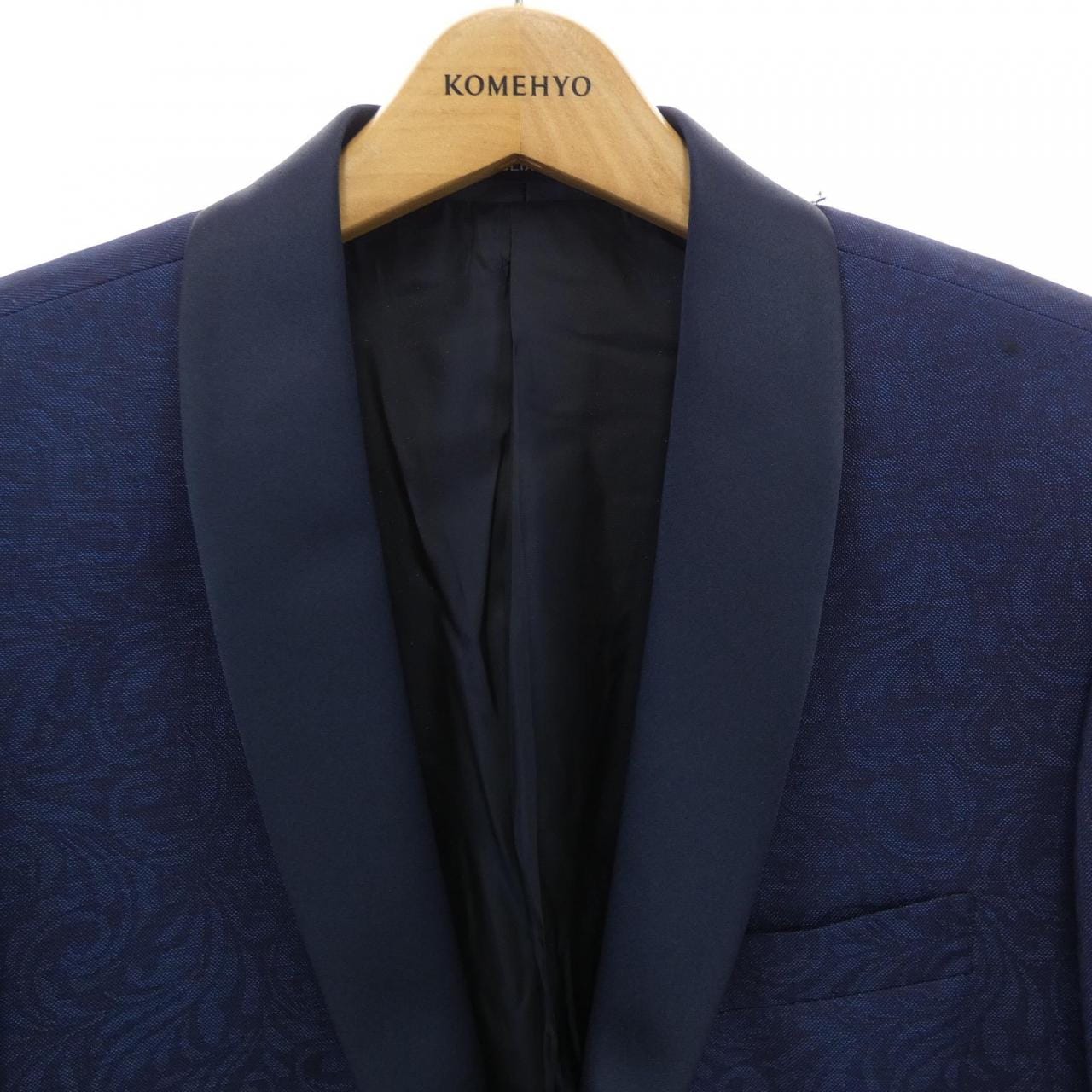 タリアトーレ TAGLIATORE KFBR18A ジャケット