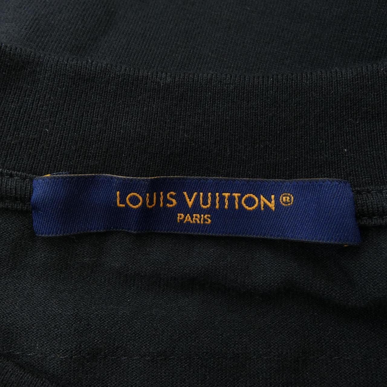 ルイヴィトン LOUIS VUITTON エンボスLVコットンTシャツ HNY55WDT3 Tシャツ