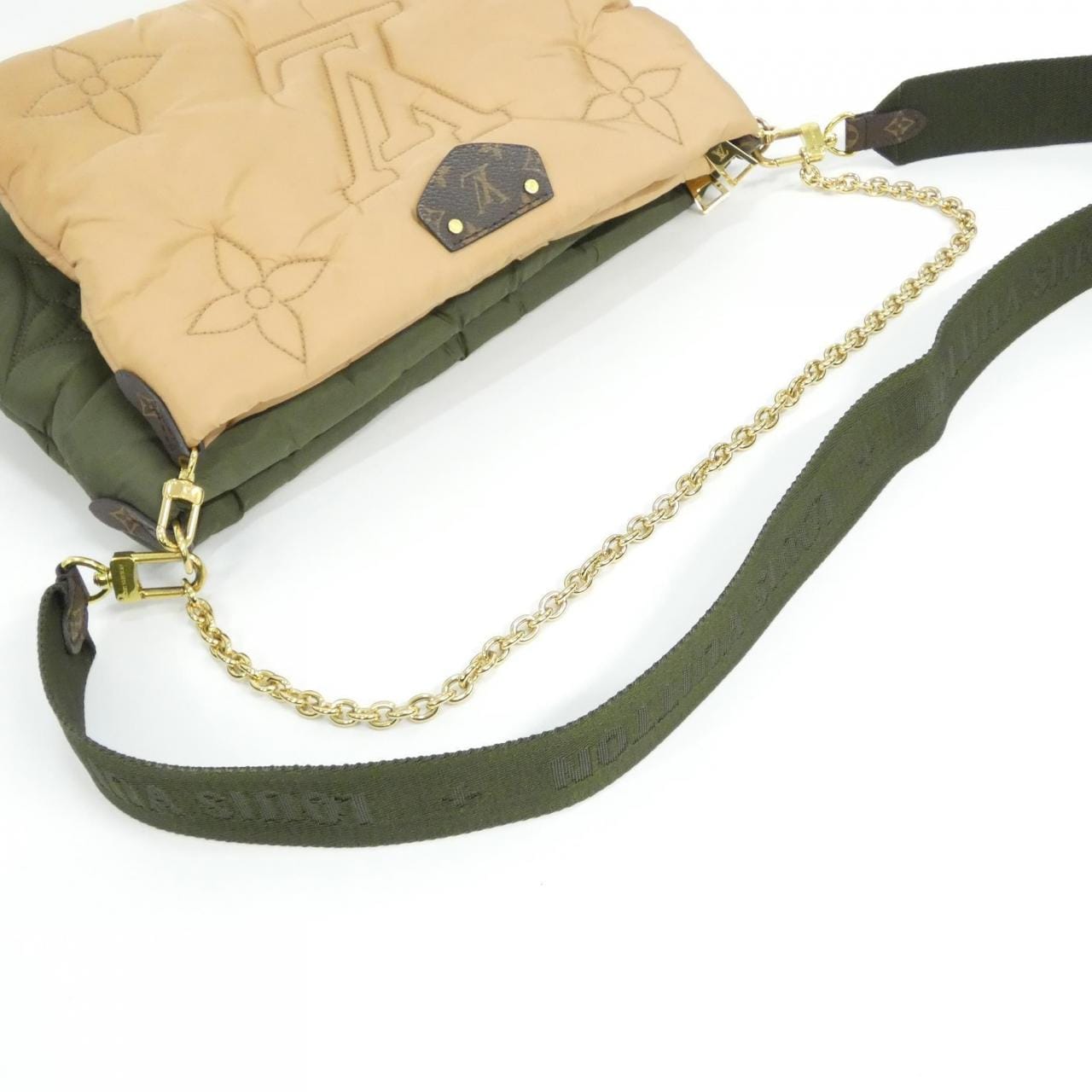 ルイヴィトン LVピロー マキシ ミュルティ ポシェット アクセソワール M58977 ショルダーバッグ