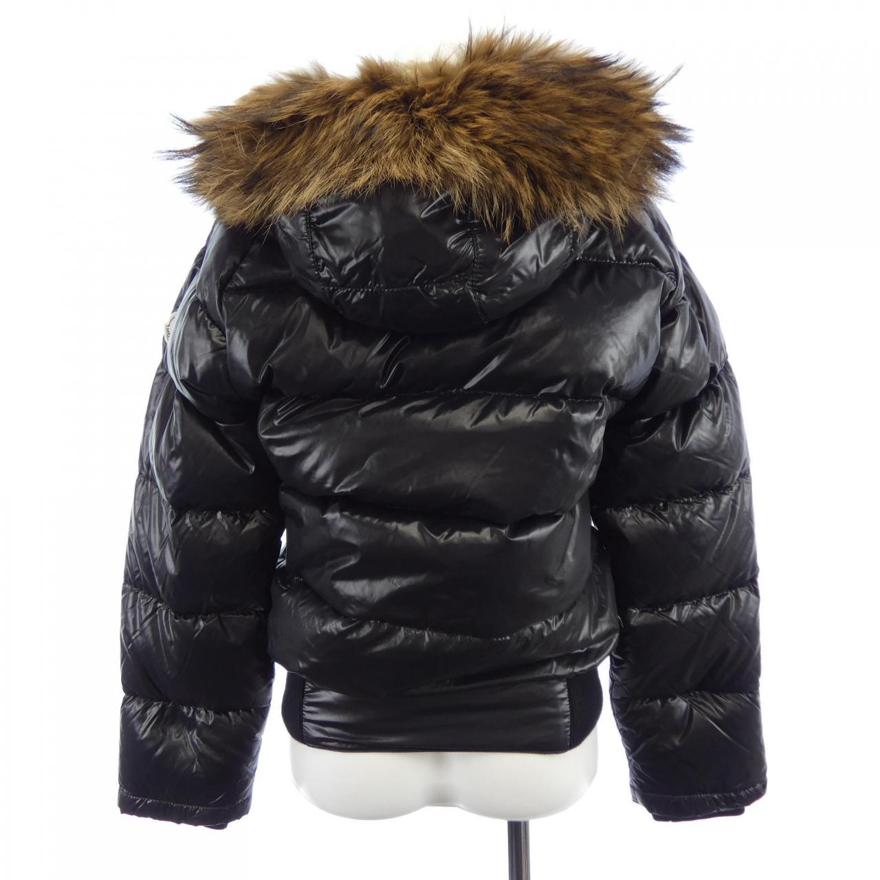 モンクレール MONCLER 41323/91 ダウンジャケット