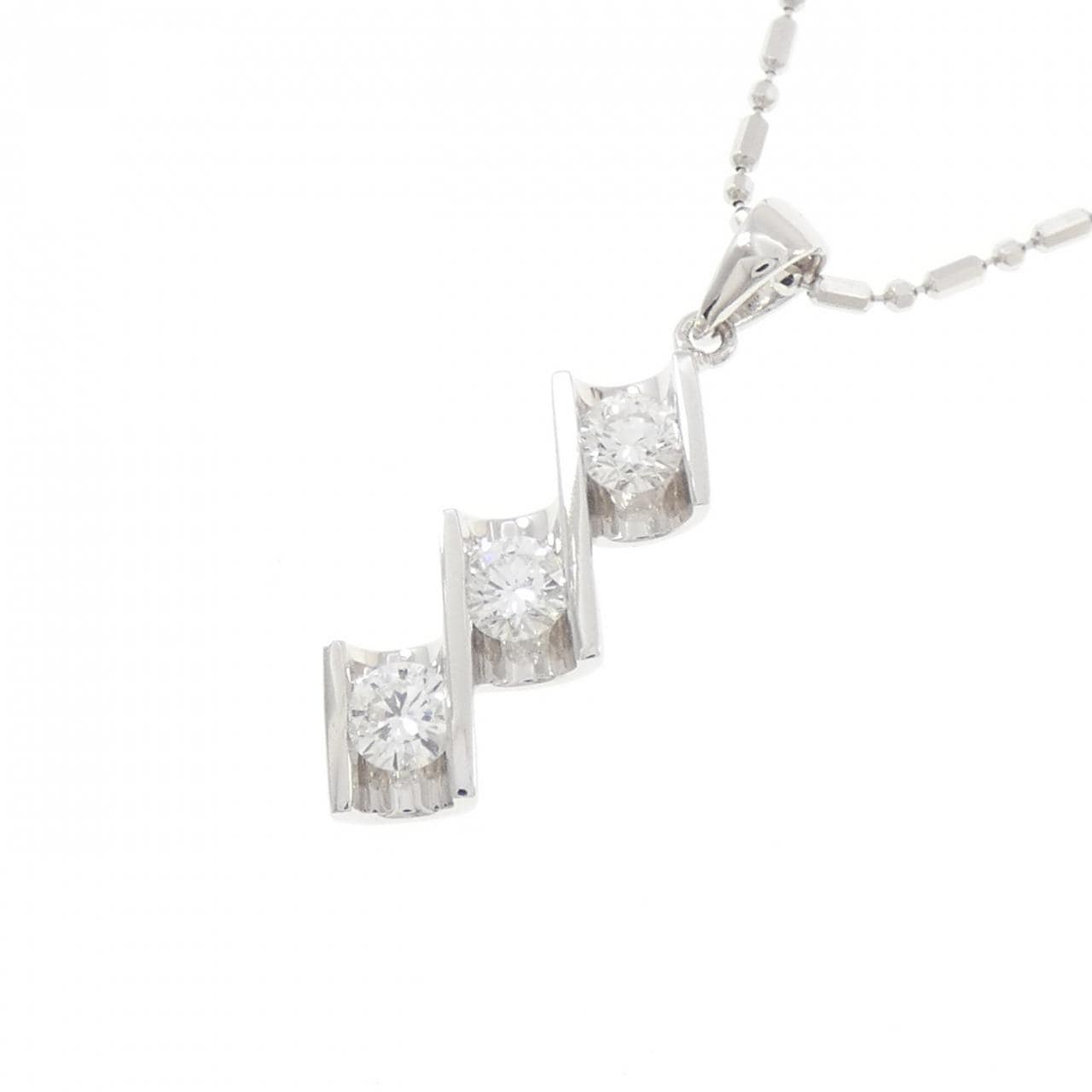 750WG スリーストーン ダイヤモンド ネックレス 0.58CT