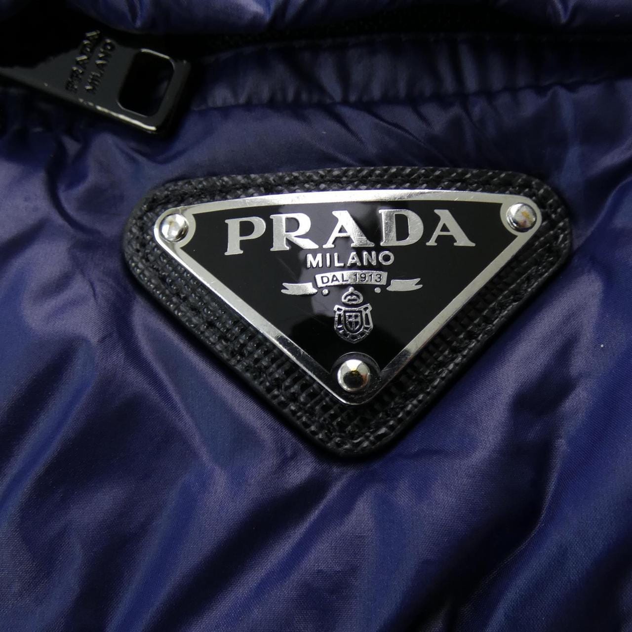 プラダ PRADA ダウンジャケット