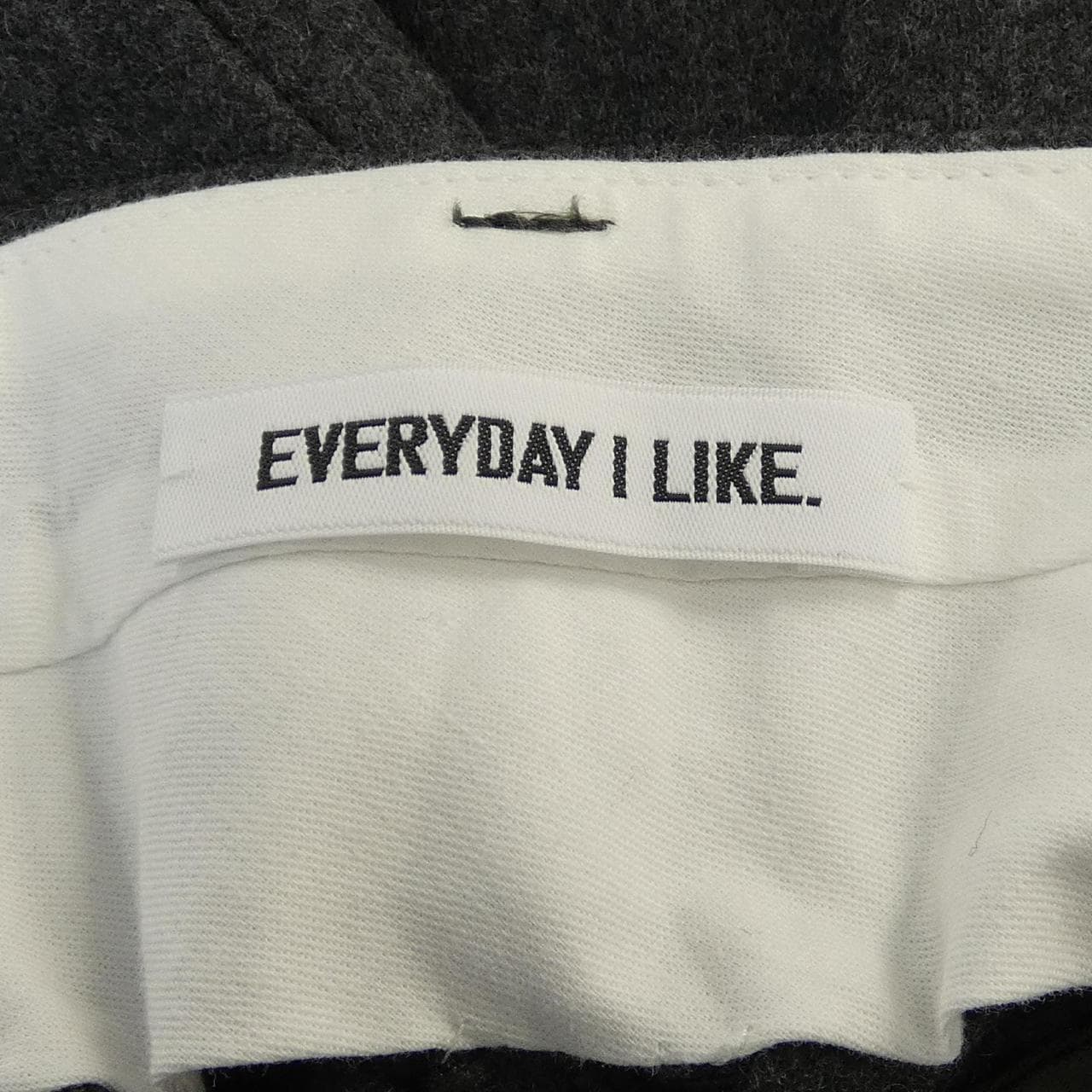 ドゥーズィエムクラス DEUXIEME CLASSE パンツ