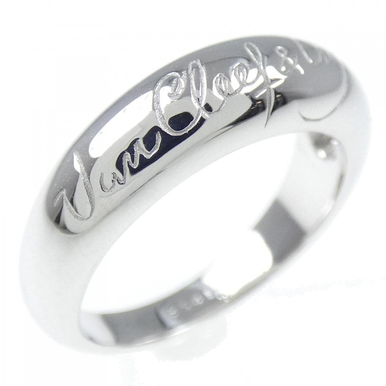 Van Cleef & Arpels signature Ring
