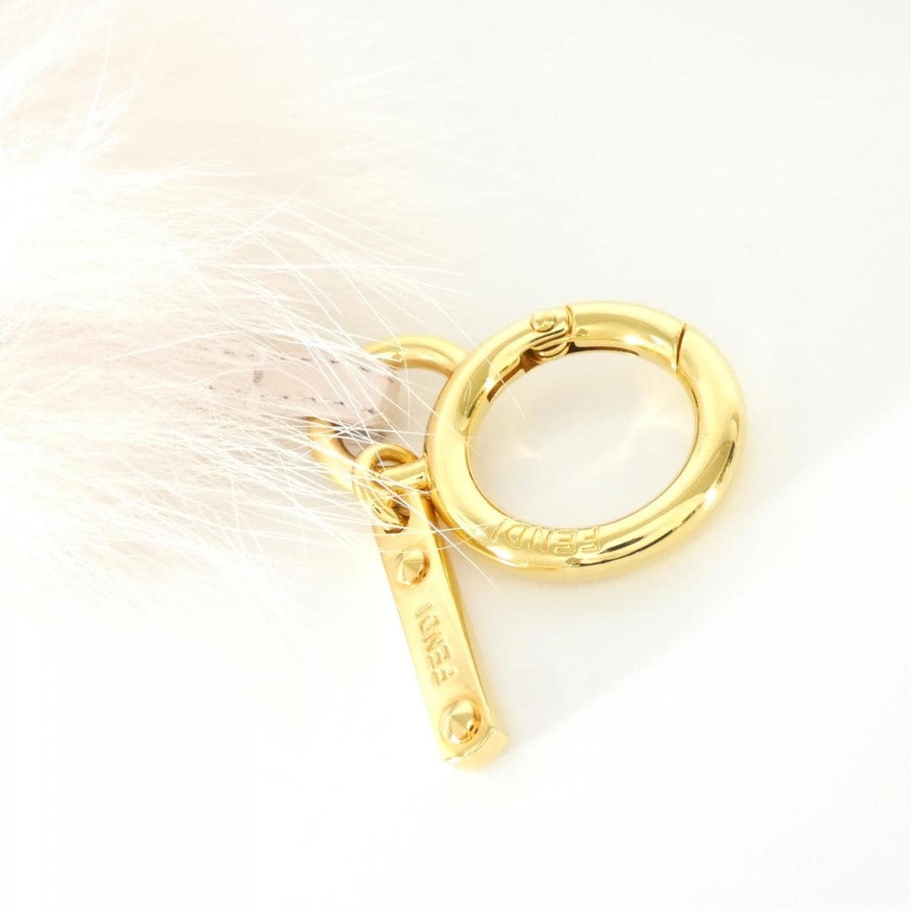 フェンディ BAG BUGS 7AR688 A4CQ バッグチャーム