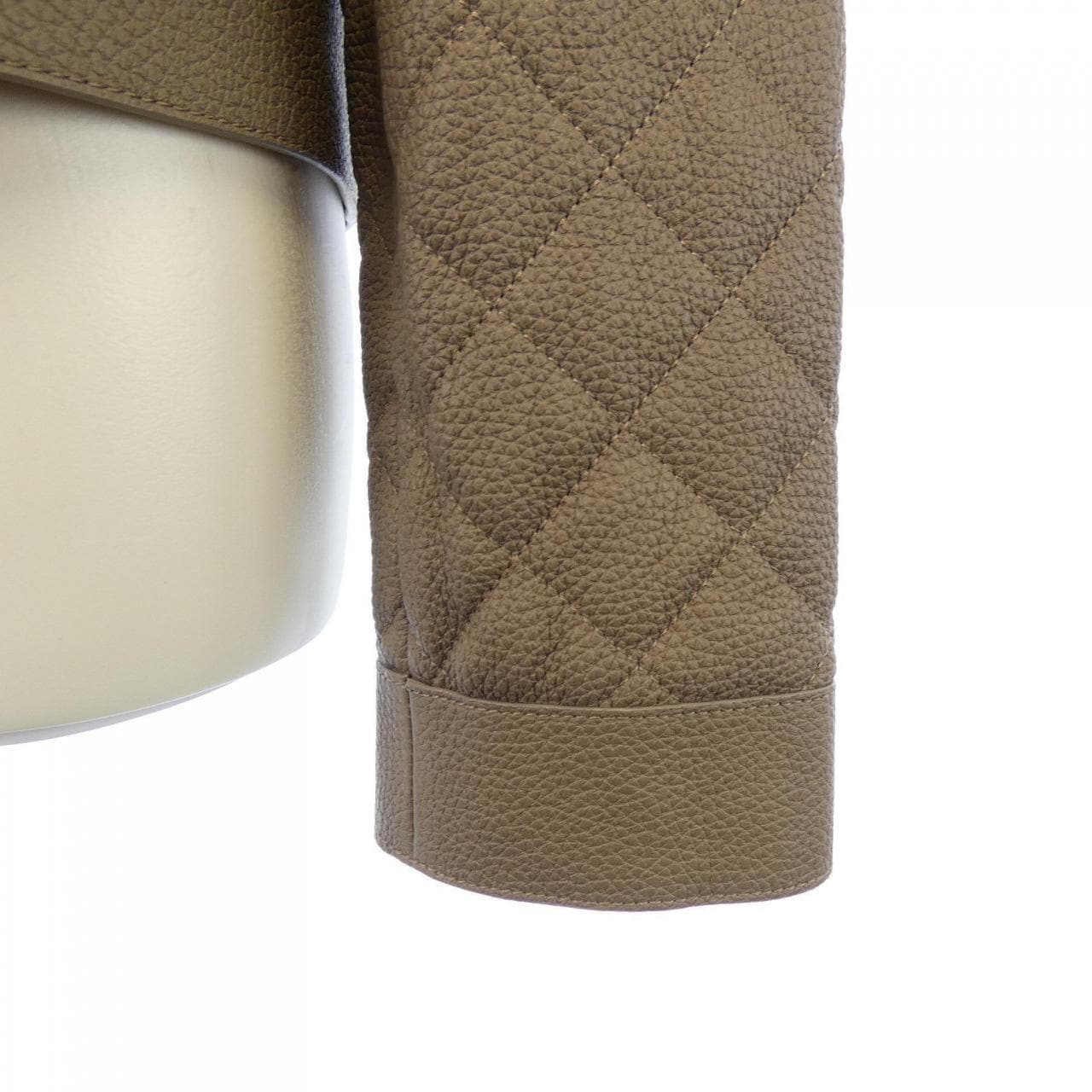 エルメス HERMES ダイヤモンドキルティング 3H1207D1 レザージャケット