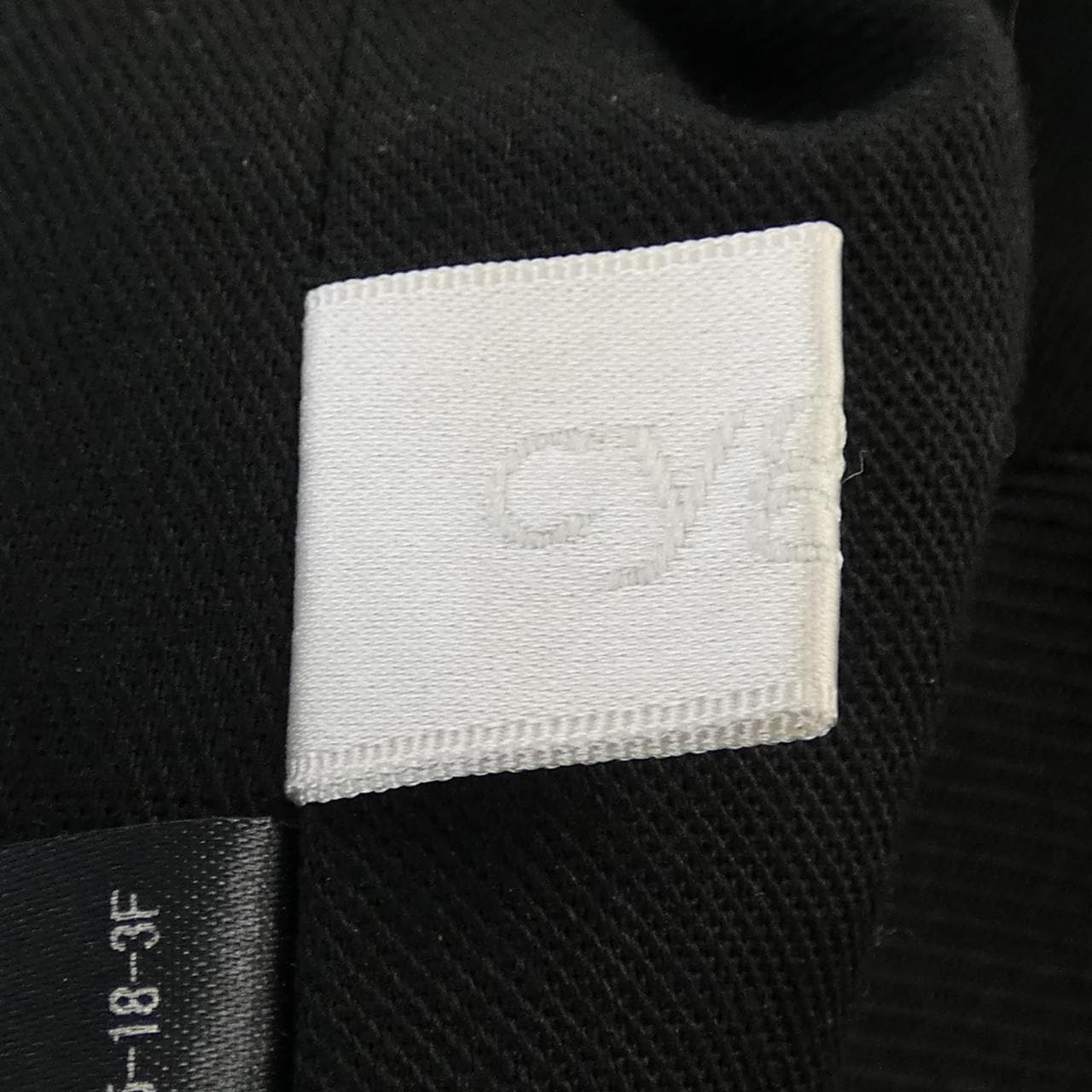 シーニュ Cygne トップス