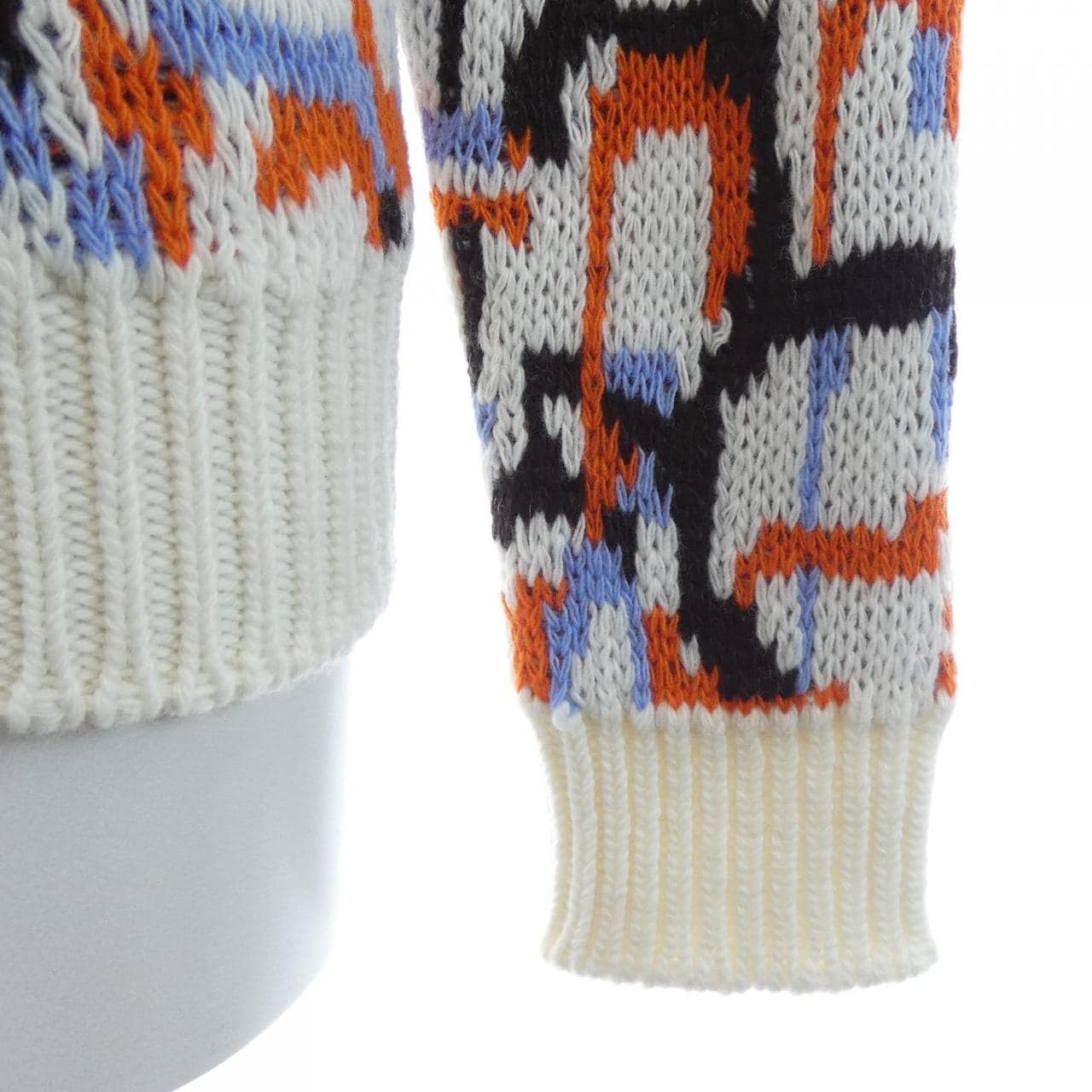 プラダ PRADA P26474 S222 114C ニット