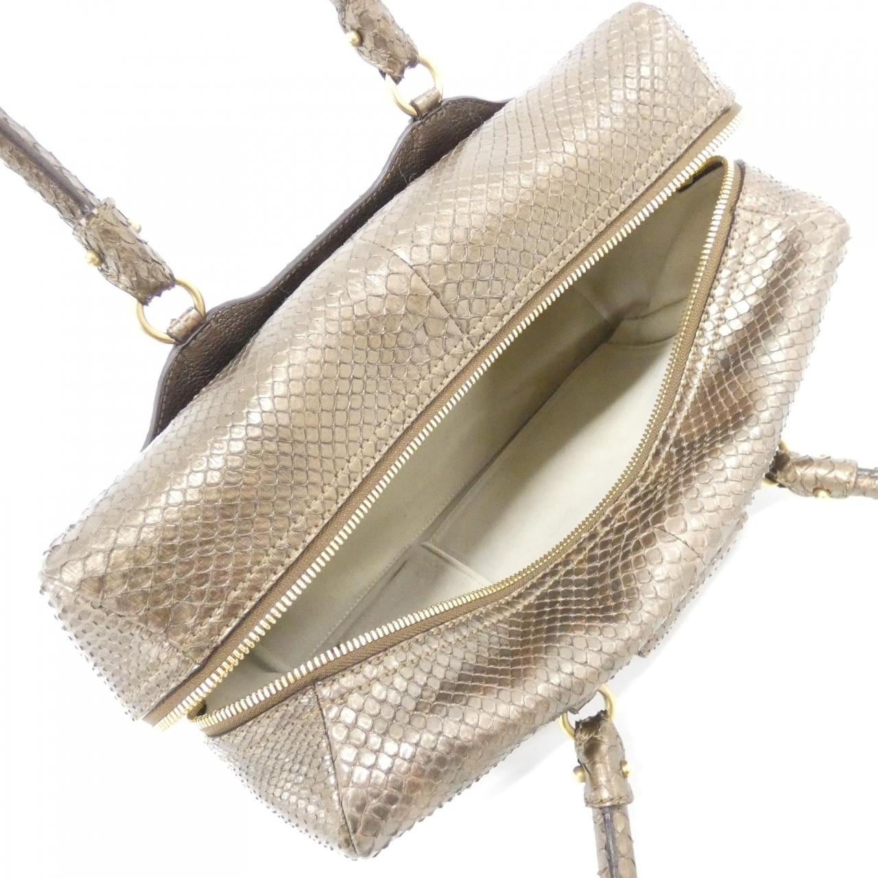 サルヴァトーレフェラガモ 21 7385 バッグ