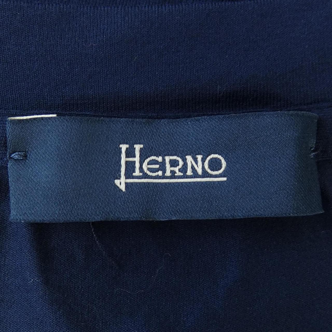 ヘルノ Herno JG0004U Tシャツ