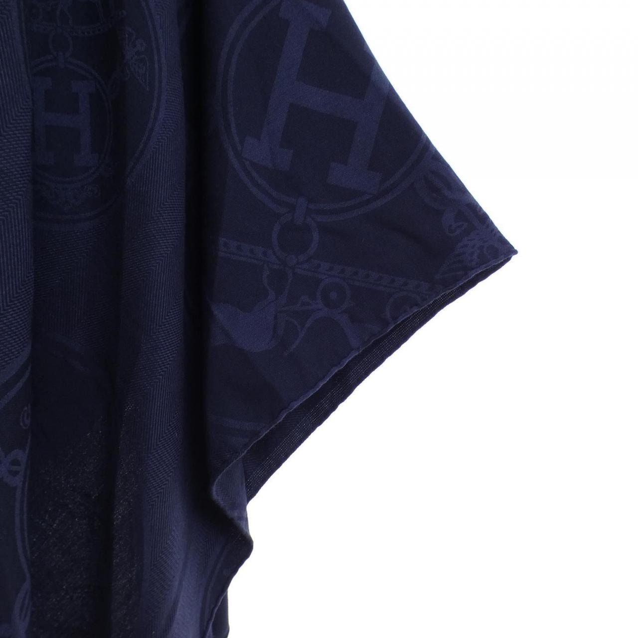 エルメス HERMES NEW LIBRIS H782494S　ニューリブリス ケープ