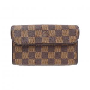 Louis Vuitton Pochette Cosmetique Pm (M59086, M45951, M69413)