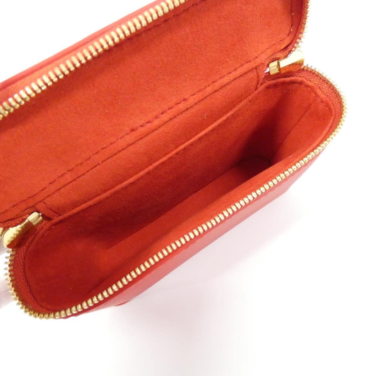 【未使用品】ルイヴィトン　エピ　ニース　ビューティ　Ｍ２５６８９　ポーチ