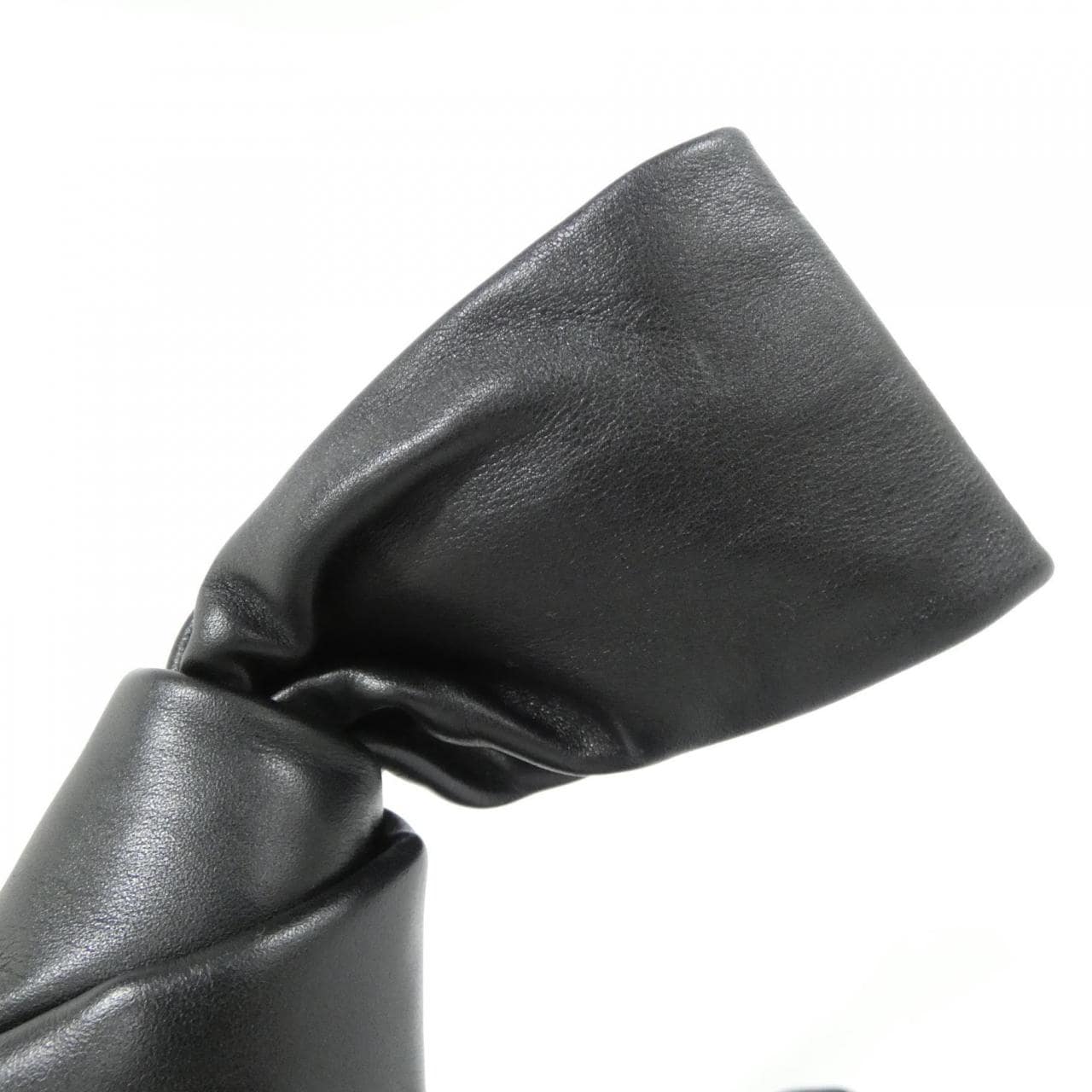 ボッテガヴェネタ 607964 VCP40 バッグ