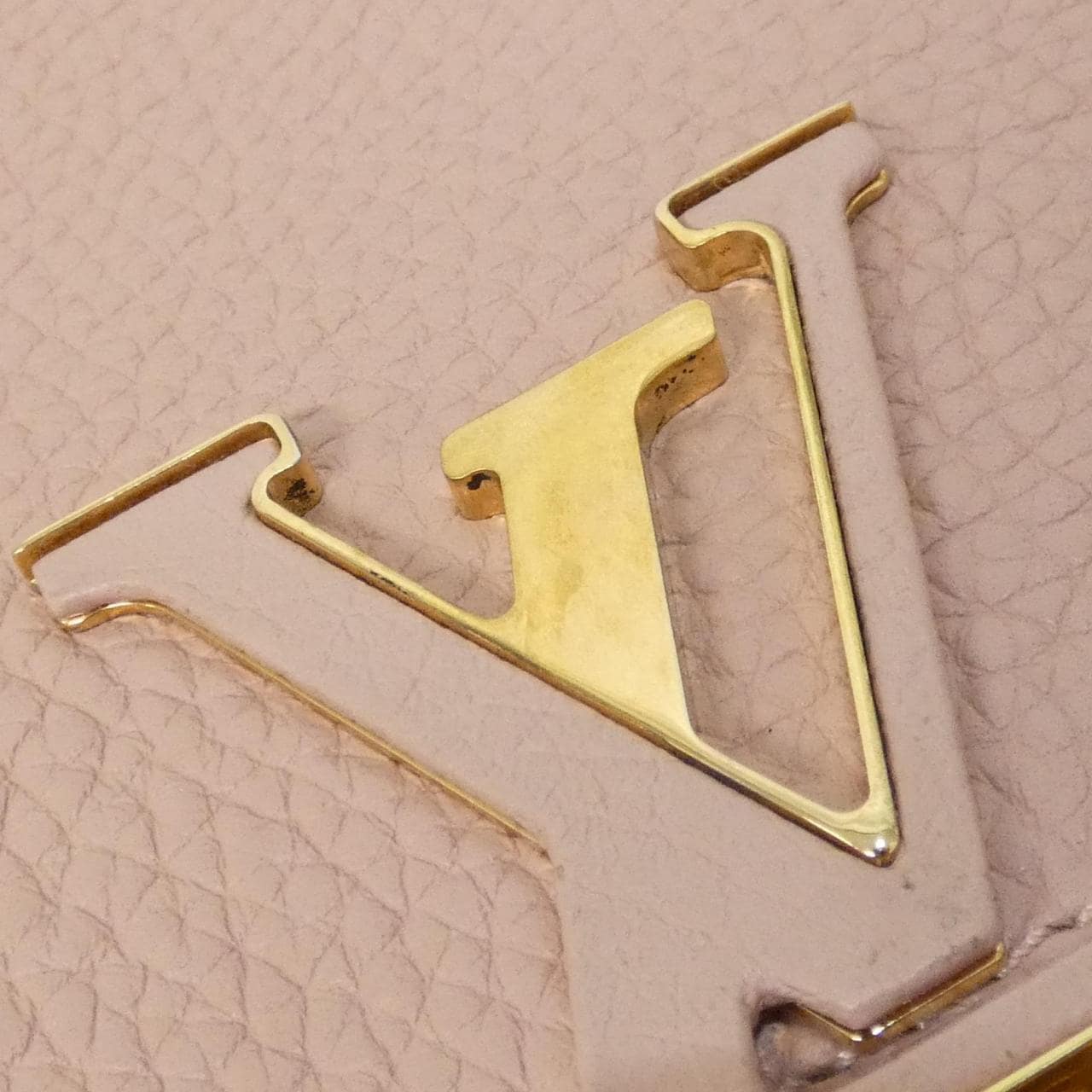 ルイヴィトン トリヨン ヴォルタ M50546 バッグ