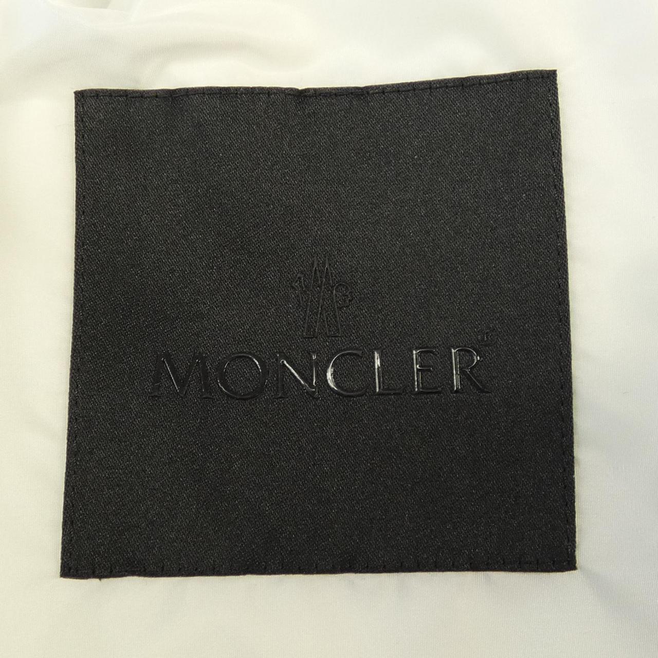 モンクレール MONCLER ブルゾン